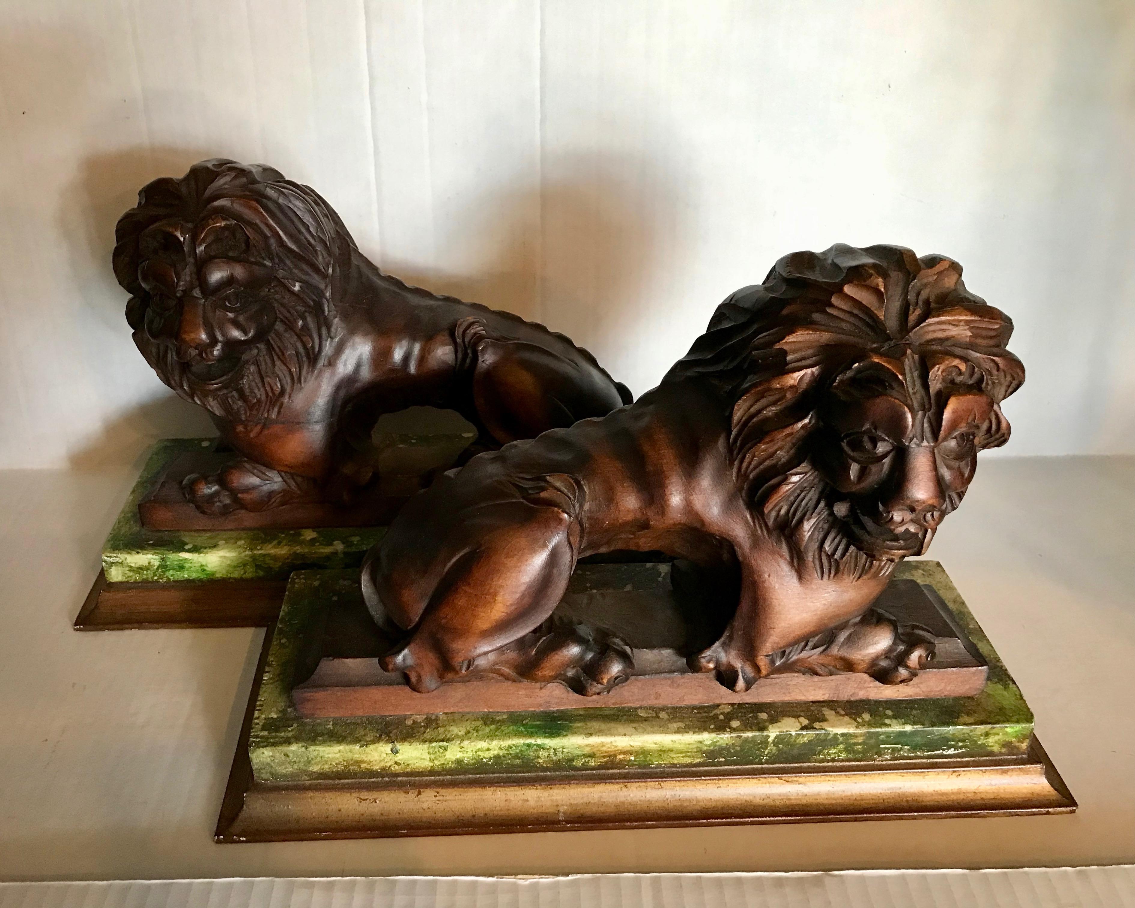 Pair of 19th Century Carved Wood Lions In Good Condition In West Palm Beach, FL