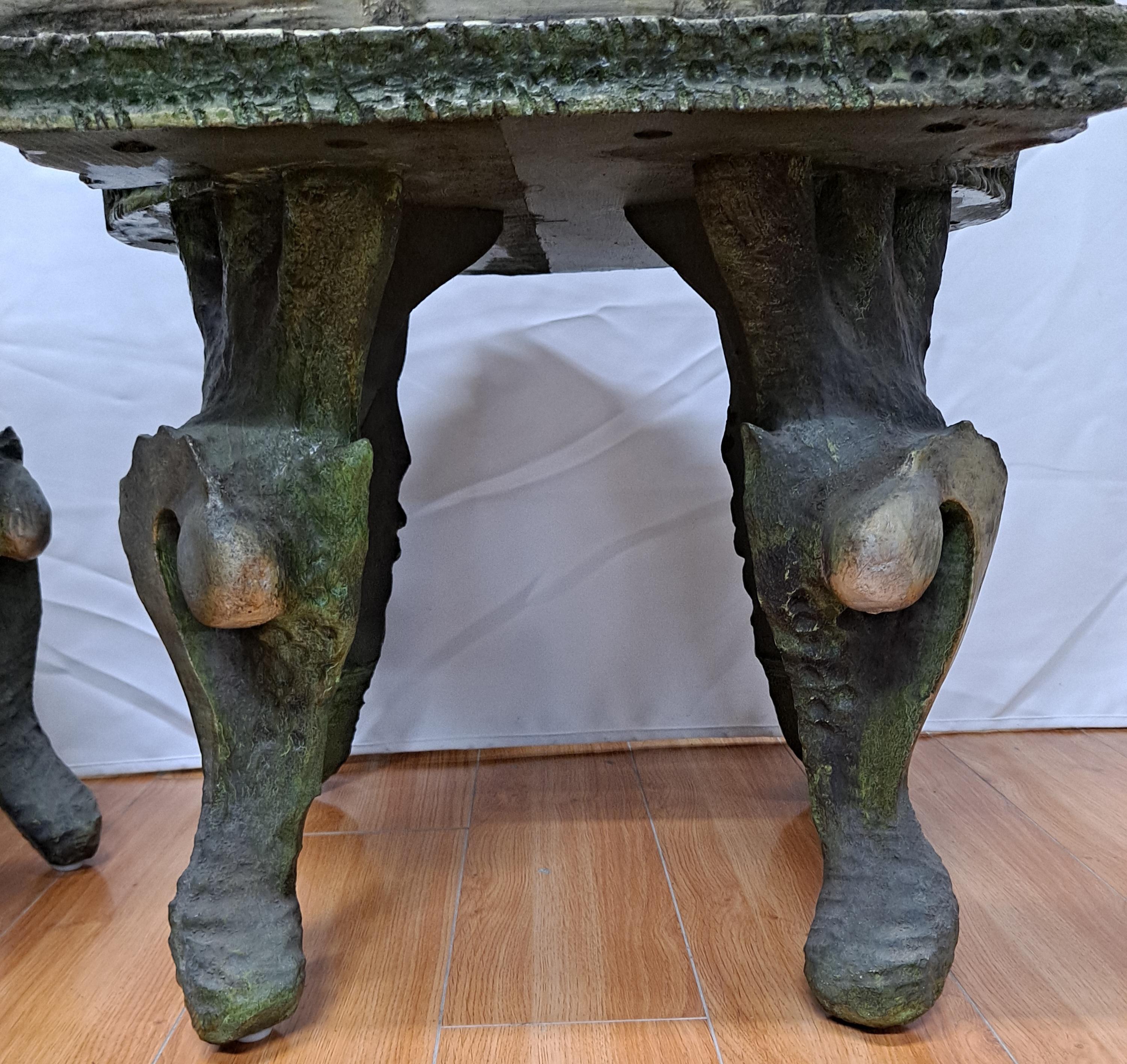 Paire de chaises de jardin vénitiennes en bois sculpté du 19ème siècle en vente 1