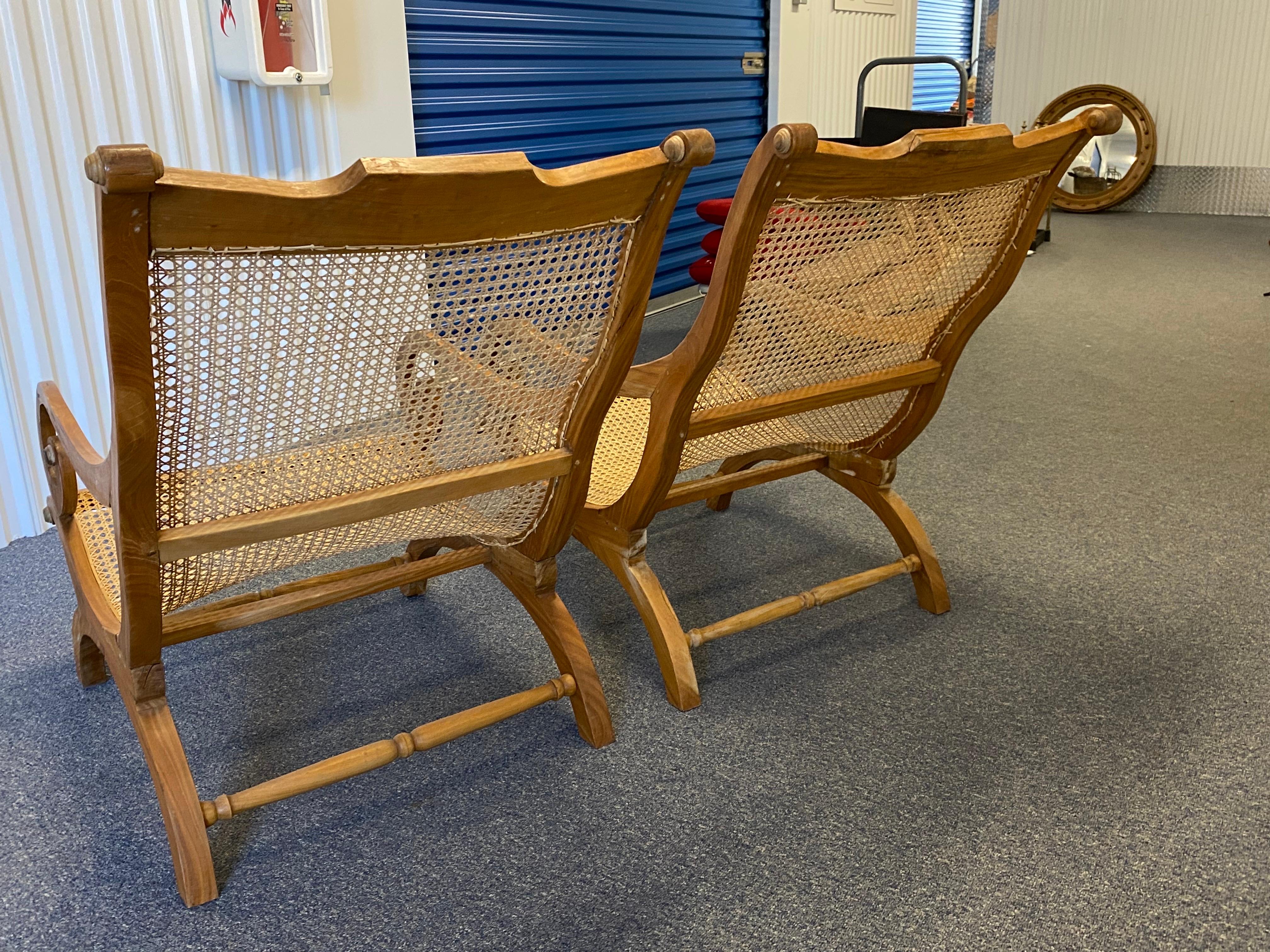 Pareja de sillones de salón de madera satinada y caña de Ceilán del siglo XIX en venta 2