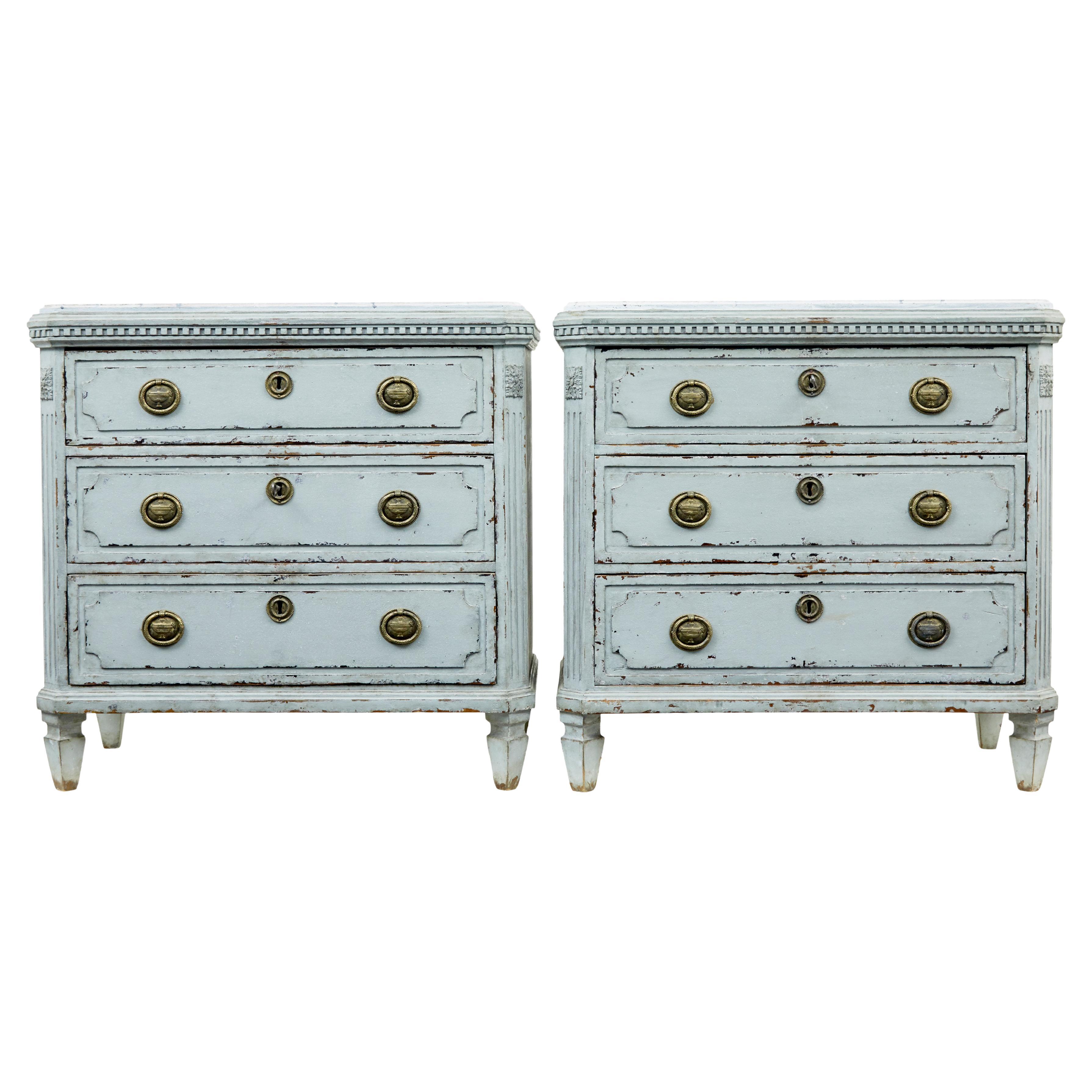 Coppia di cassettiere del XIX secolo con top in finto marmo