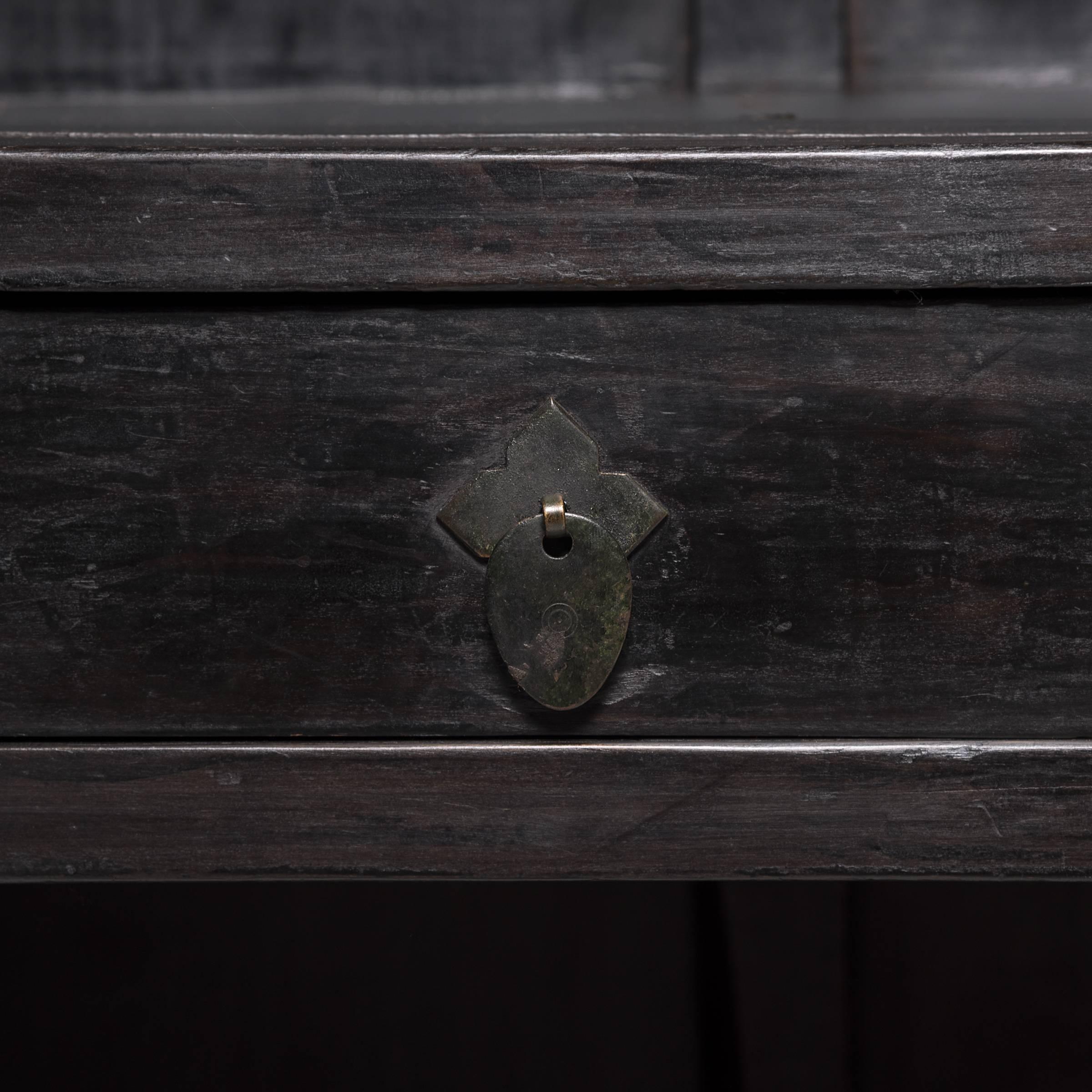 Pair of Chinese Black Lacquer Noodle Cabinets, c. 1800 4