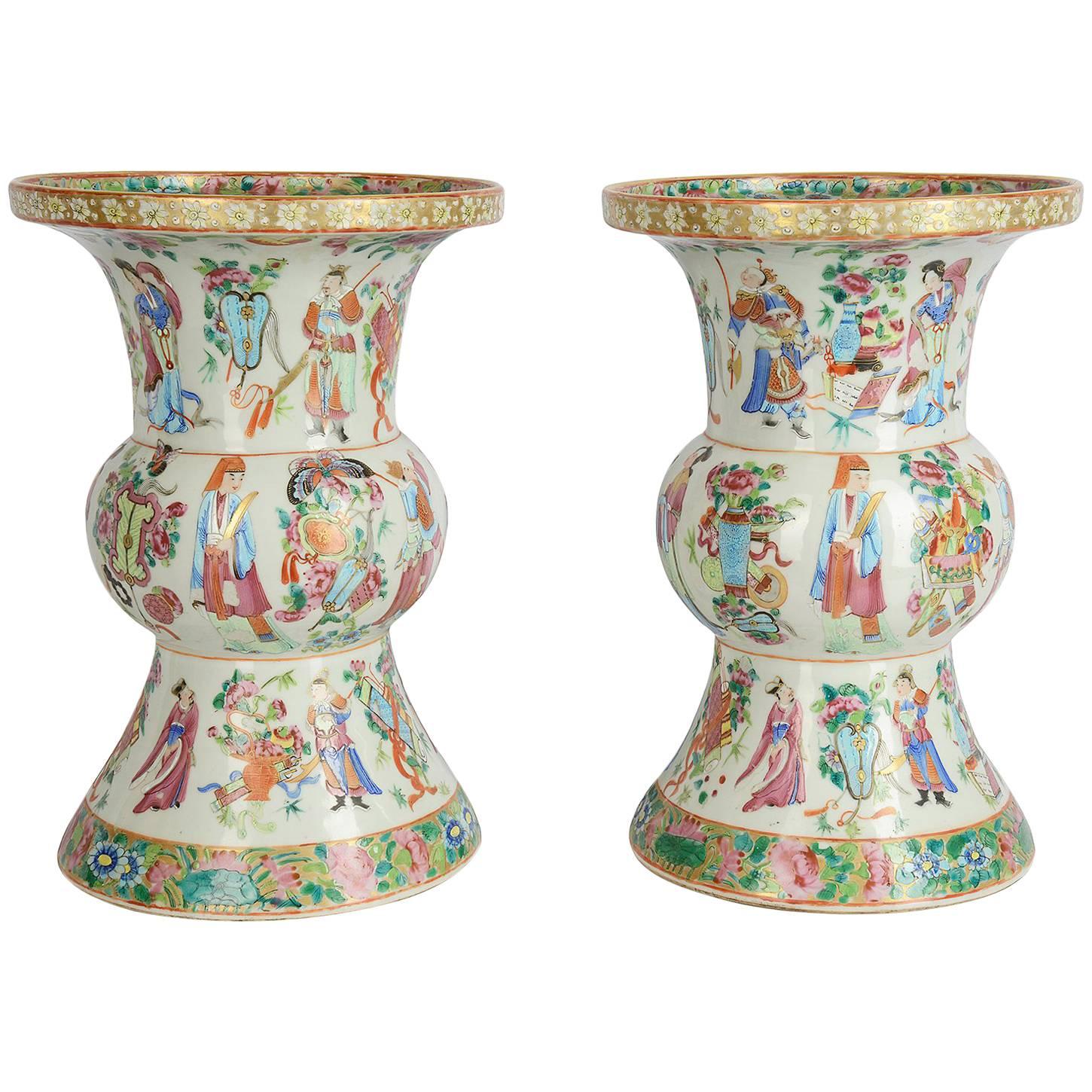 Paire de vases à médaillons chinois Canton/Rose du 19ème siècle