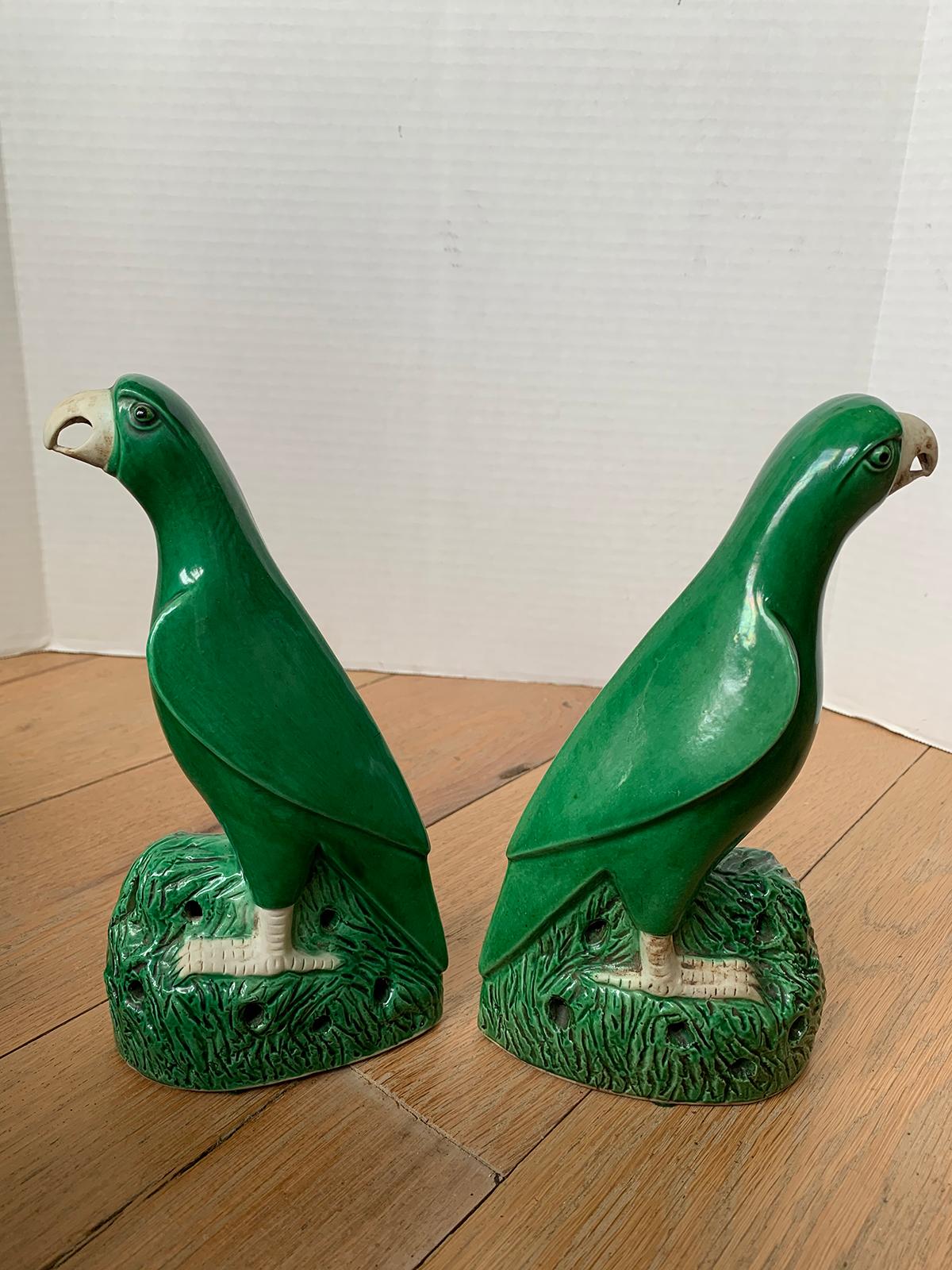 Pair of 19th Century Chinese Export Green Glazed Porcelain Parrots, Unmarked For Sale 1