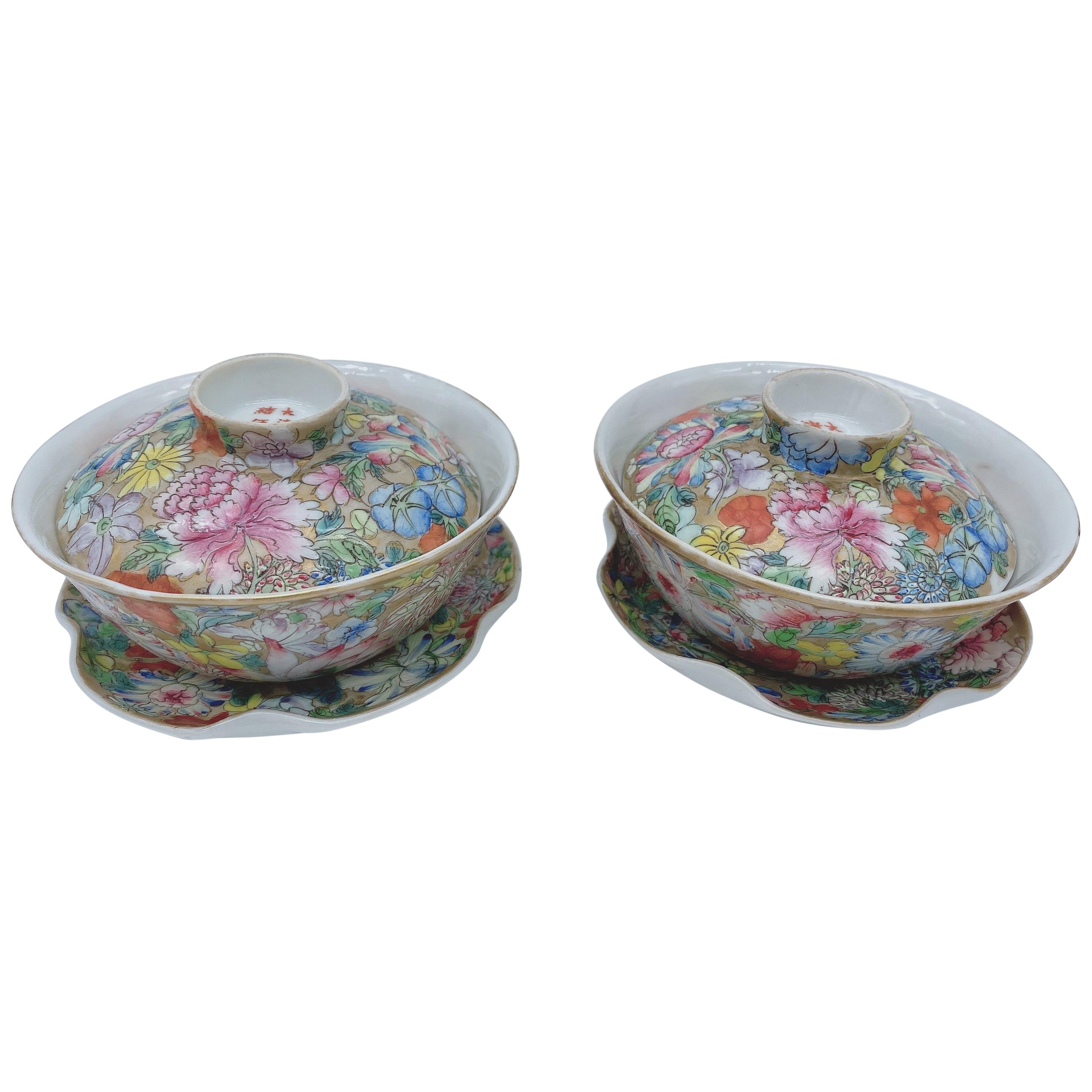 Pair of 19th Century Chinese Flower-Blossom Porcelain Cups with Cover and Base For Sale