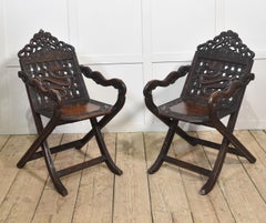 Coppia di poltrone pieghevoli cinesi del XIX secolo