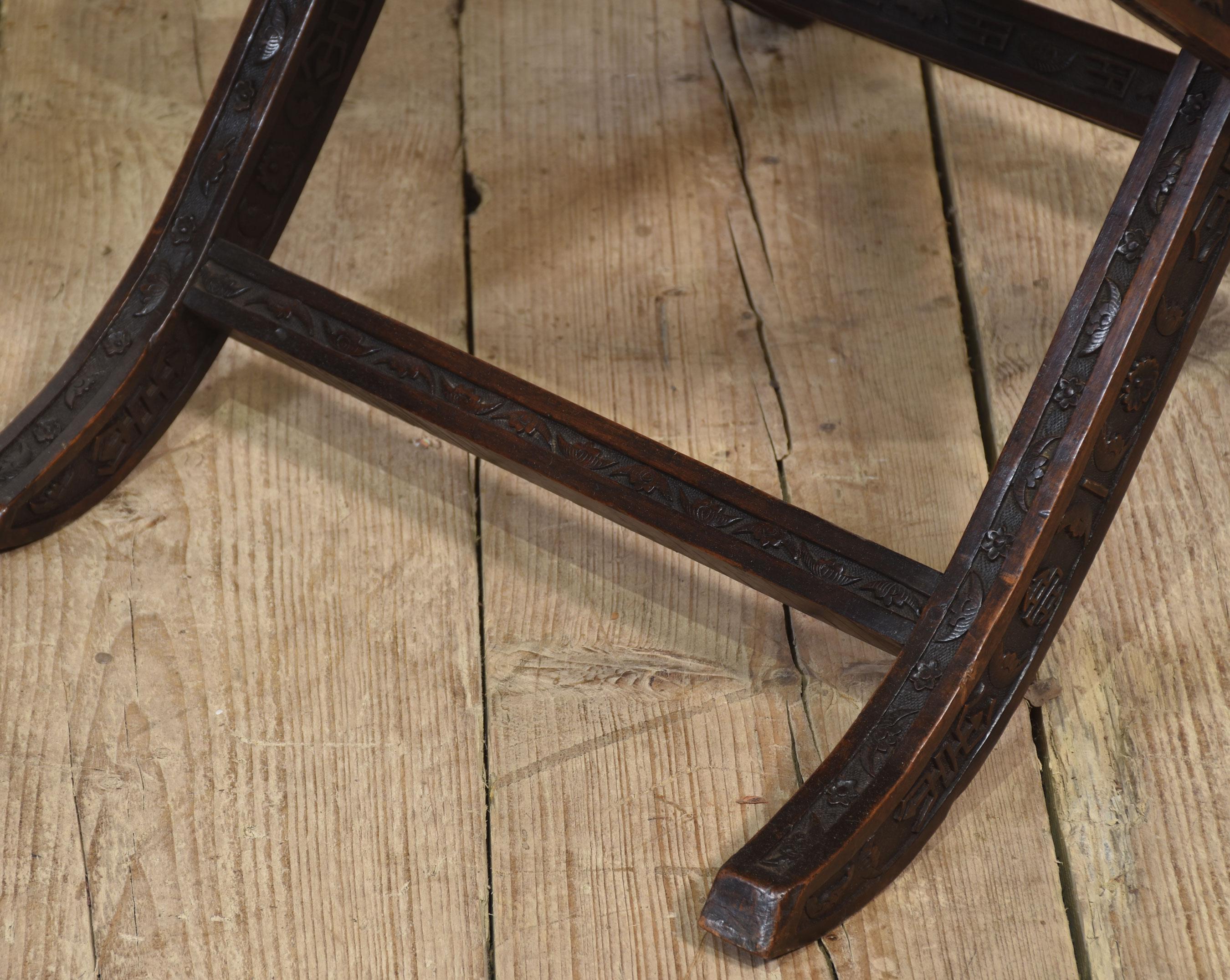 Pair of 19th century Chinese folding armchairs For Sale 1