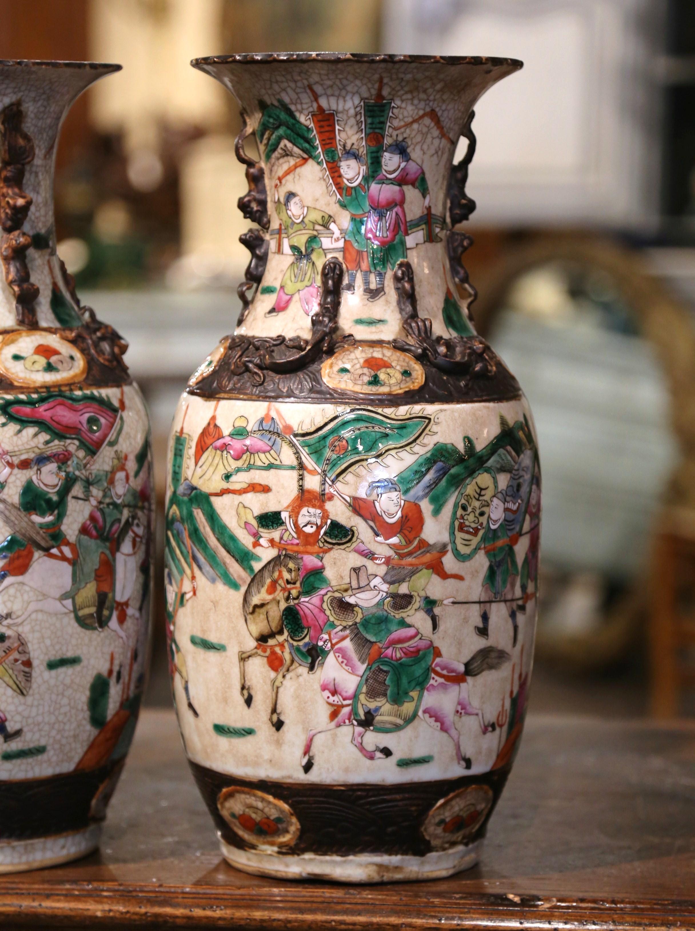 Pair of 19th Century Chinese Hand Painted Glazed Ceramic Vases In Excellent Condition For Sale In Dallas, TX