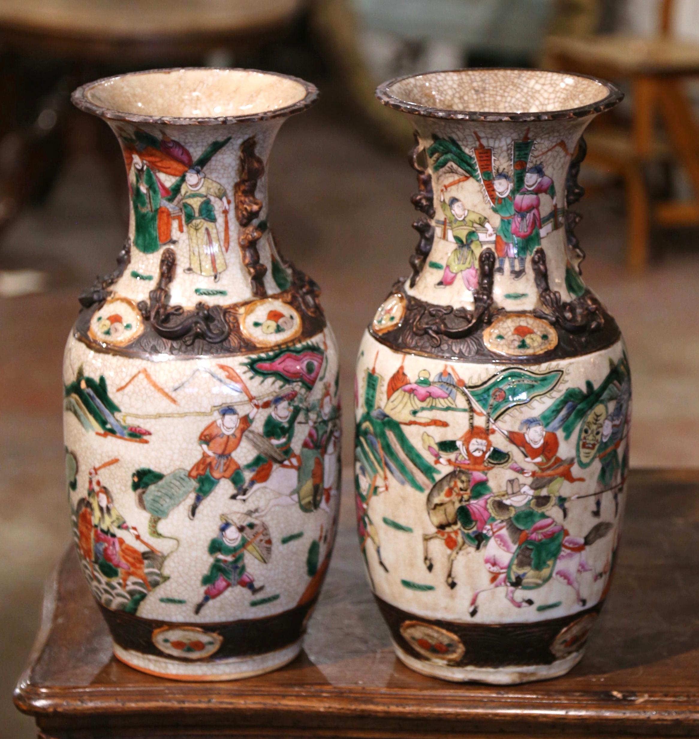 Pair of 19th Century Chinese Hand Painted Glazed Ceramic Vases For Sale 2