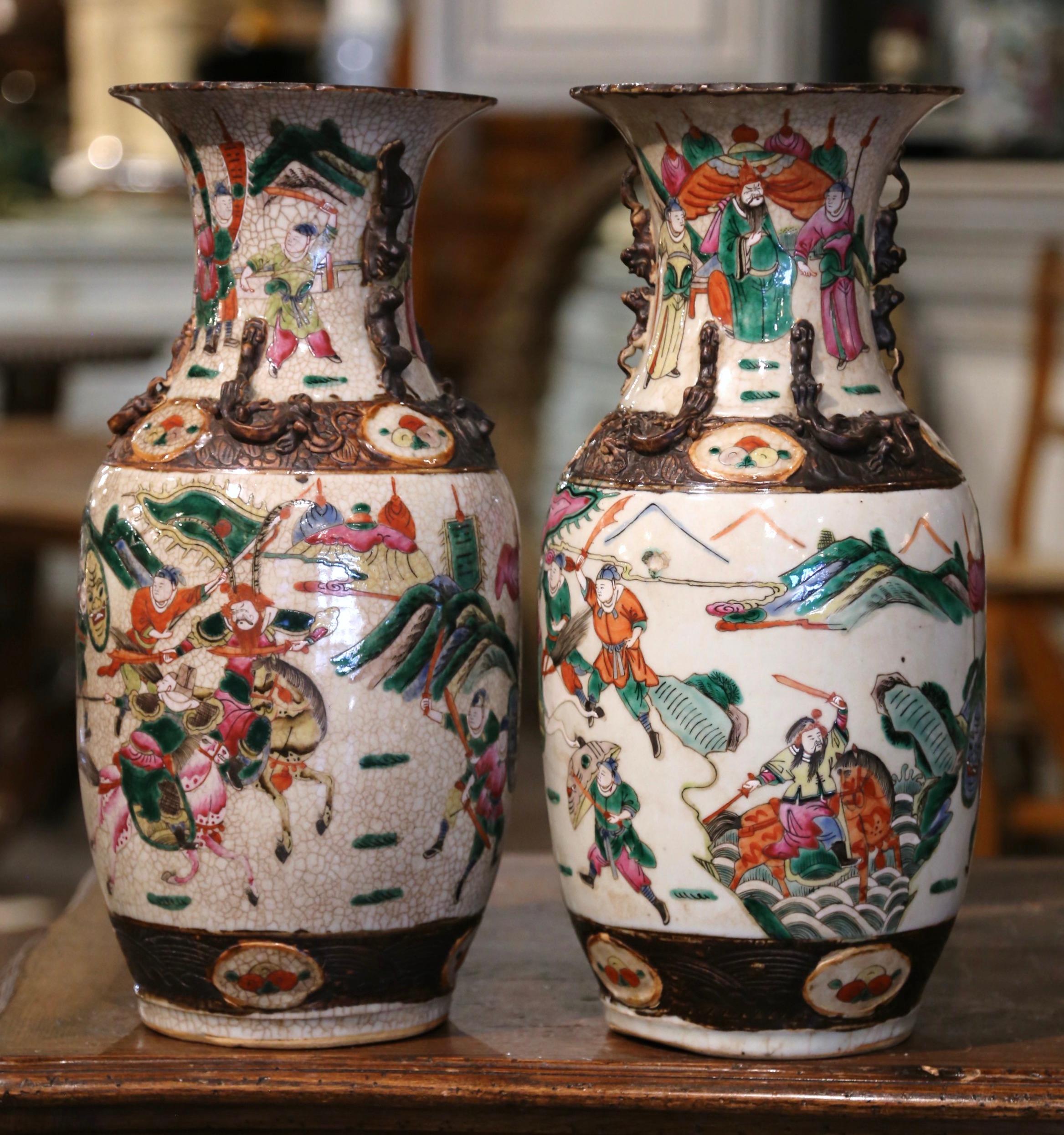 Pair of 19th Century Chinese Hand Painted Glazed Ceramic Vases For Sale 3