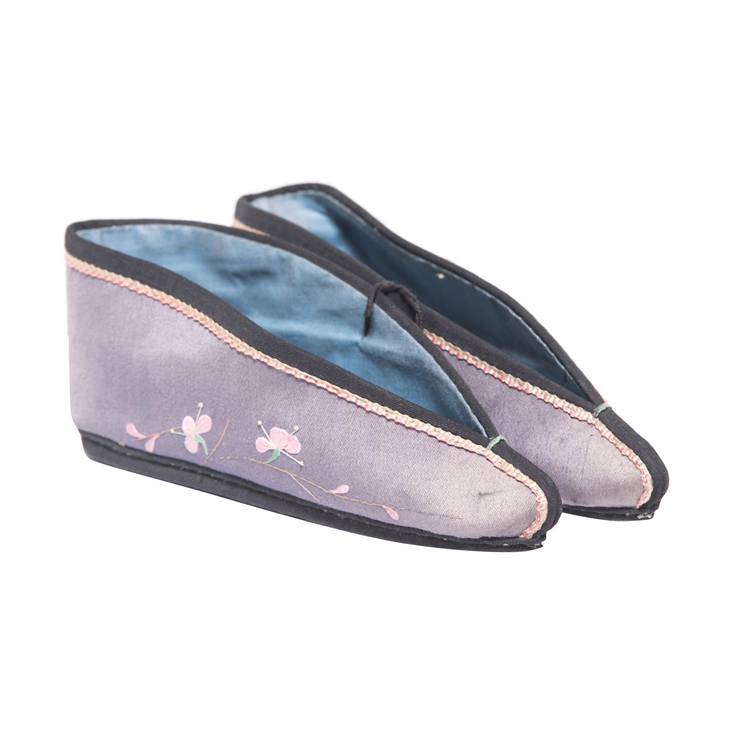 Chinese Lilac Lotus Slippers with Plum Blossoms, c. 1850 For Sale