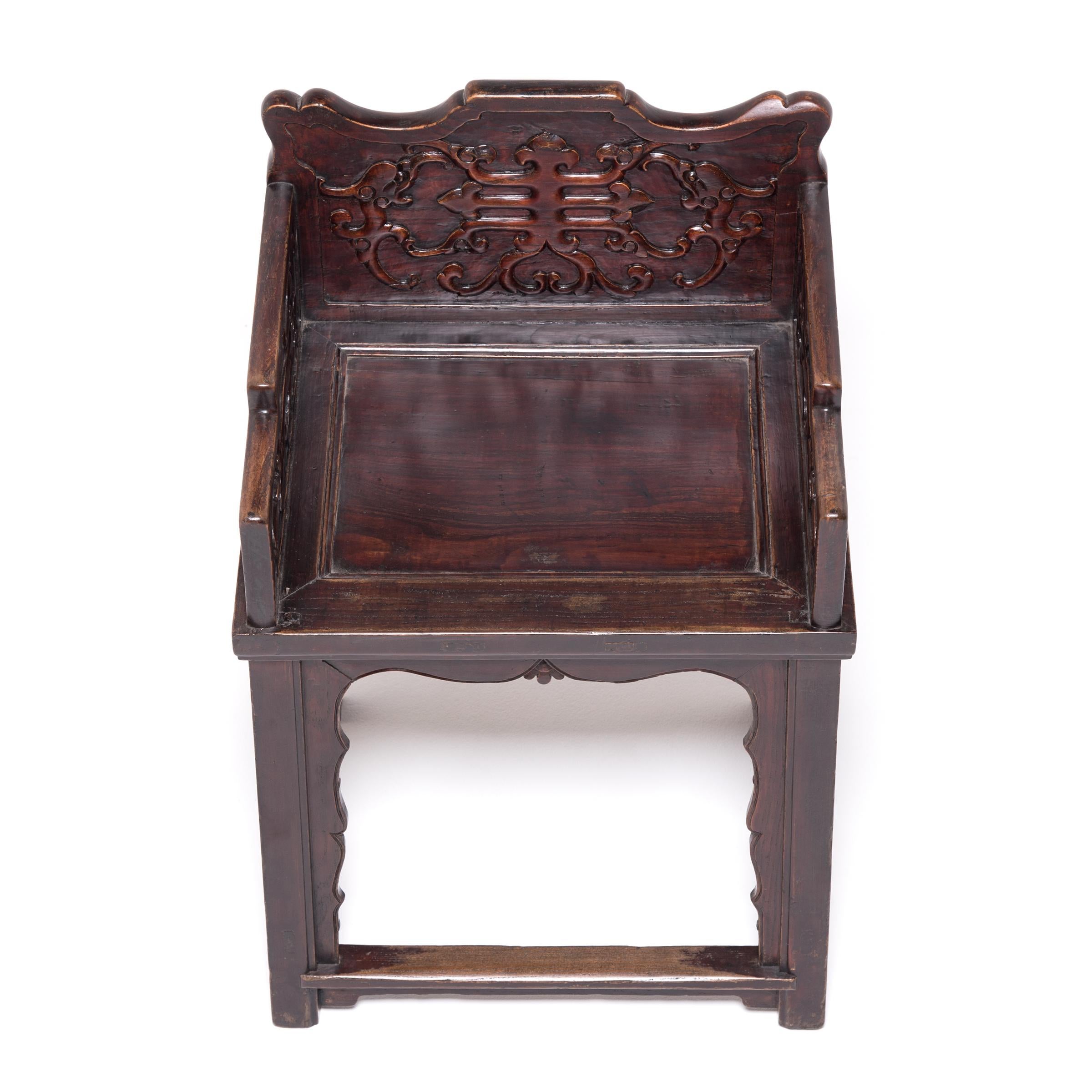 Paar chinesische Sessel mit niedriger Rückenlehne, um 1850 im Angebot 5