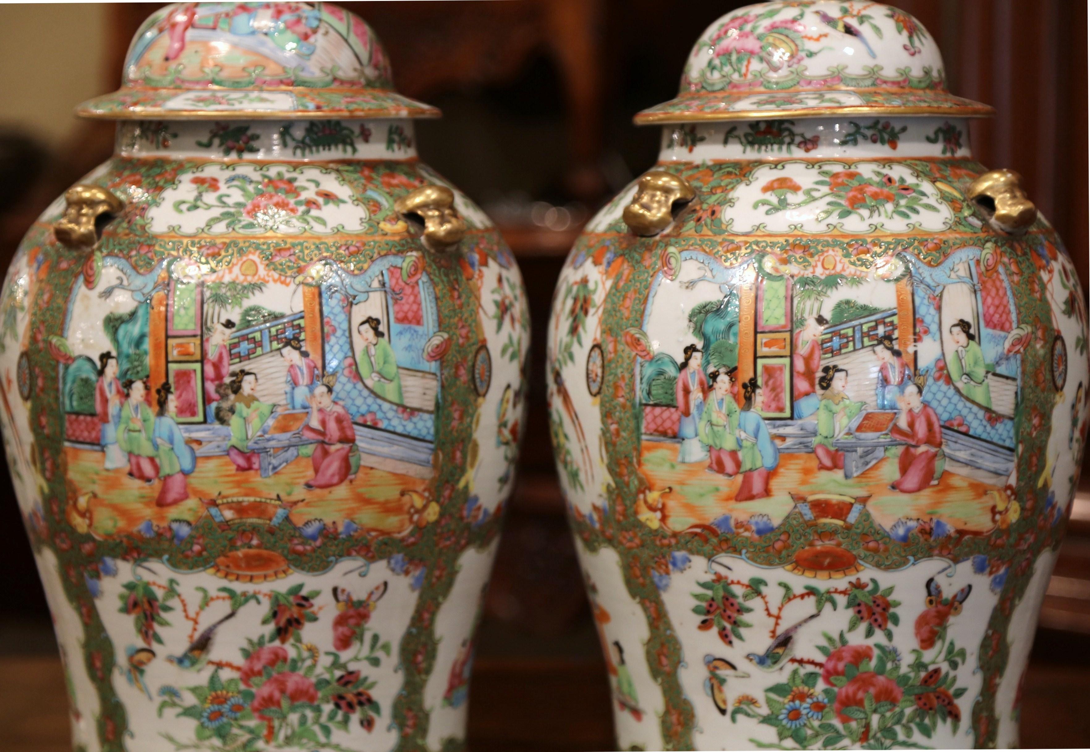Pair of 19th Century Chinese Porcelain Famille Rose Jars with Foo Dogs Lids 5