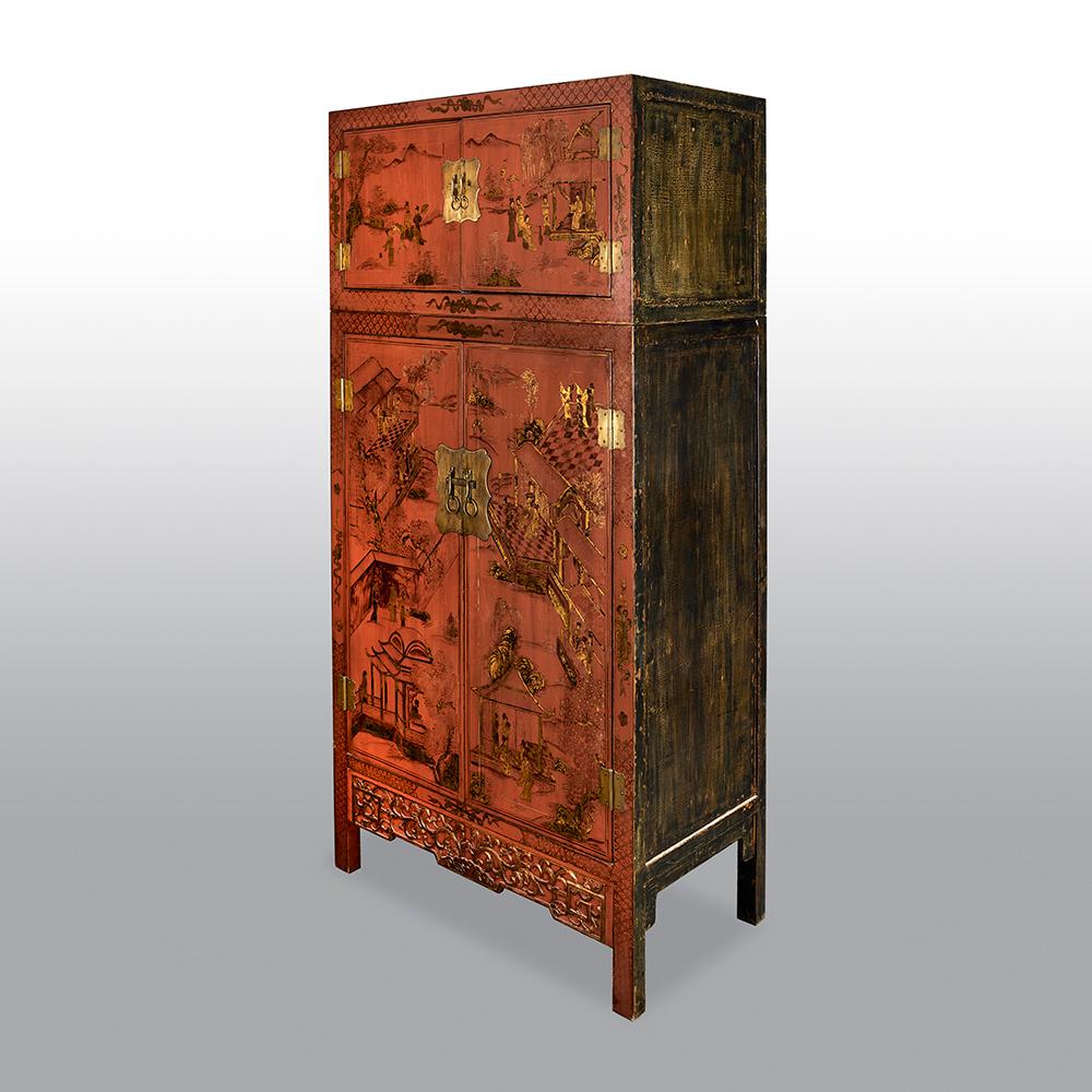 Pair of 19th Century Chinese Red Gilt Lacquered Cabinets/Bookcases In Good Condition In Uckfield, Sussex