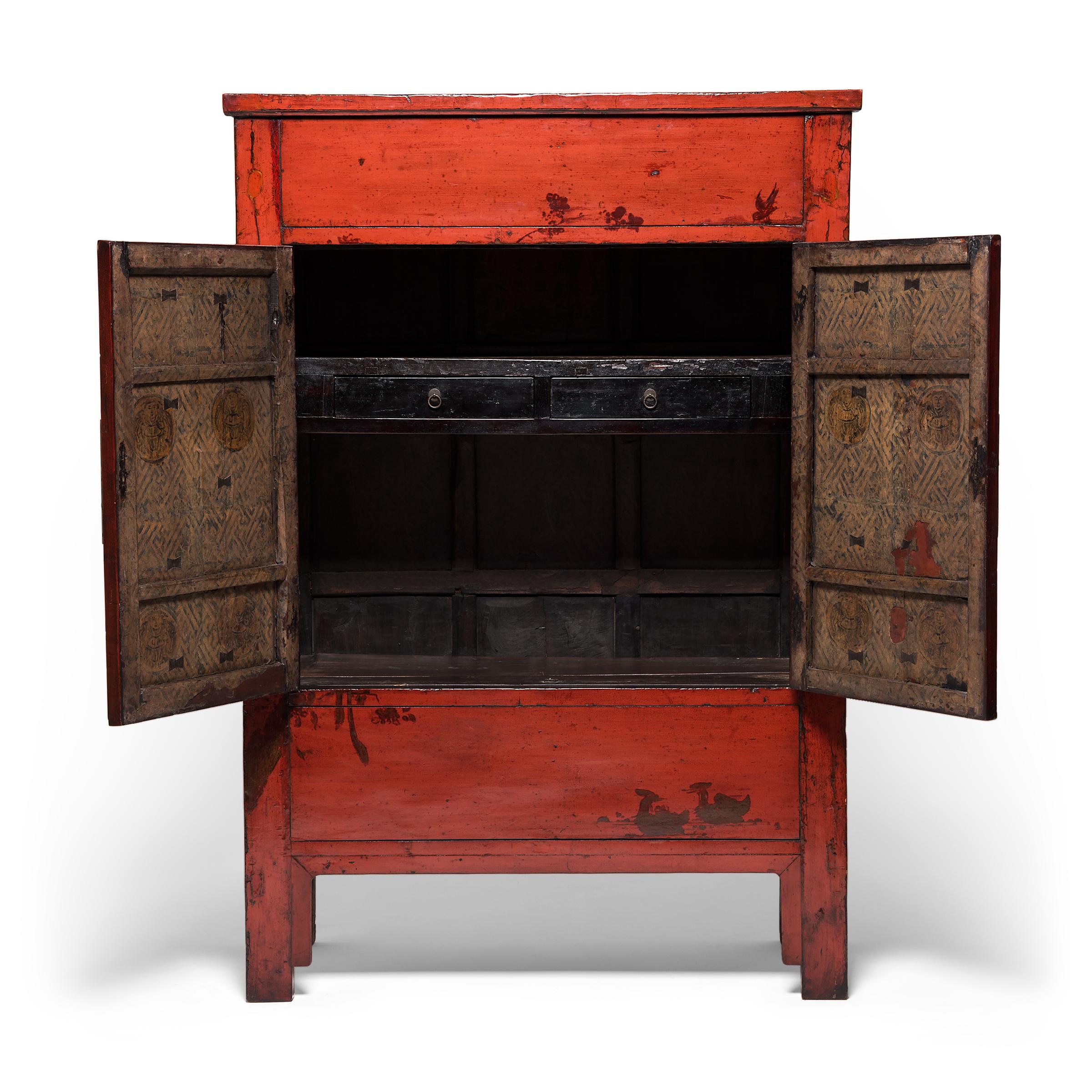 Pair of Chinese Red Lacquer Cabinets with Birds in Flight, c. 1850 For Sale 5