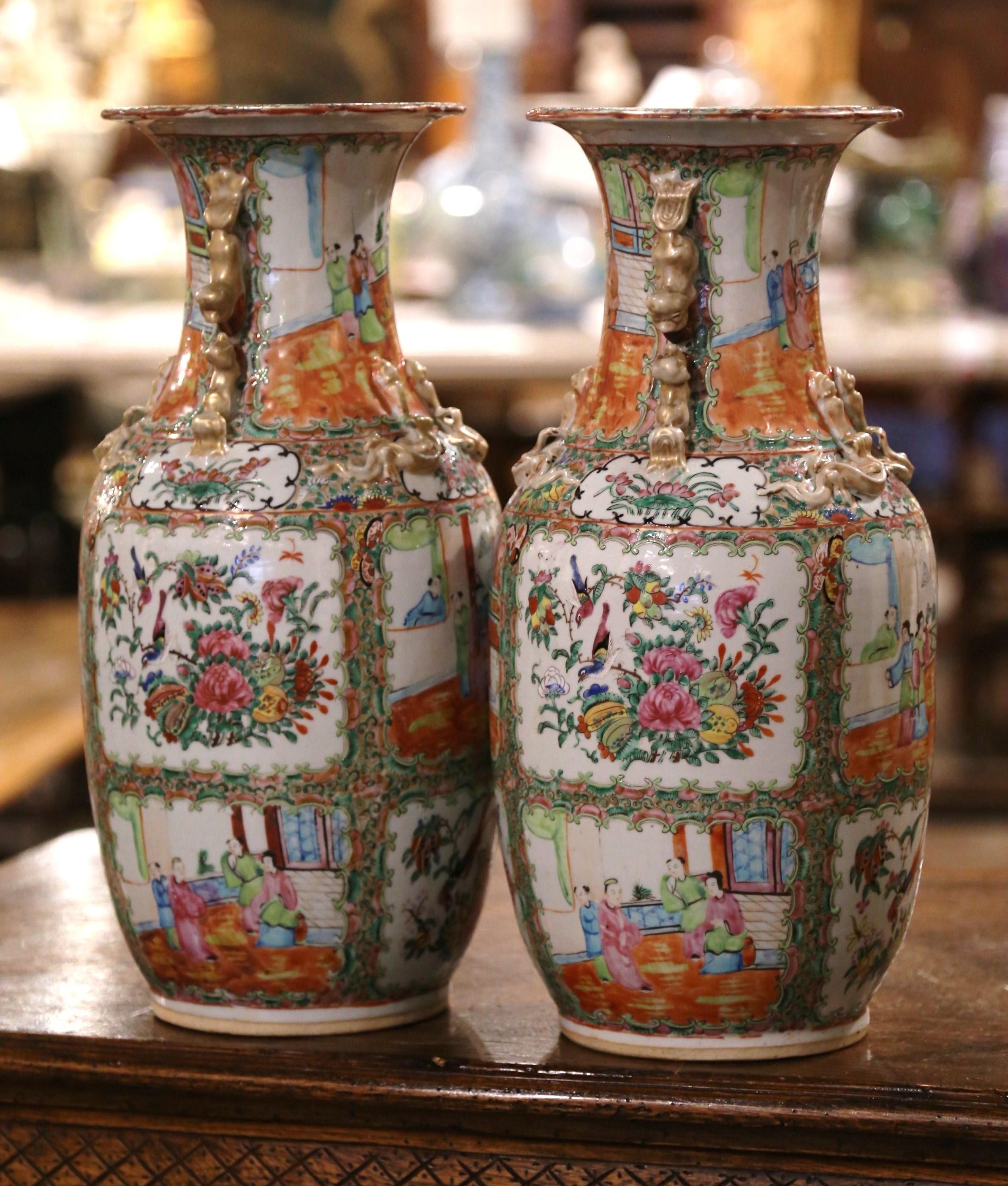 Pair of 19th Century Chinese Rose Medallion Polychrome & Gilt Porcelain Vases 7