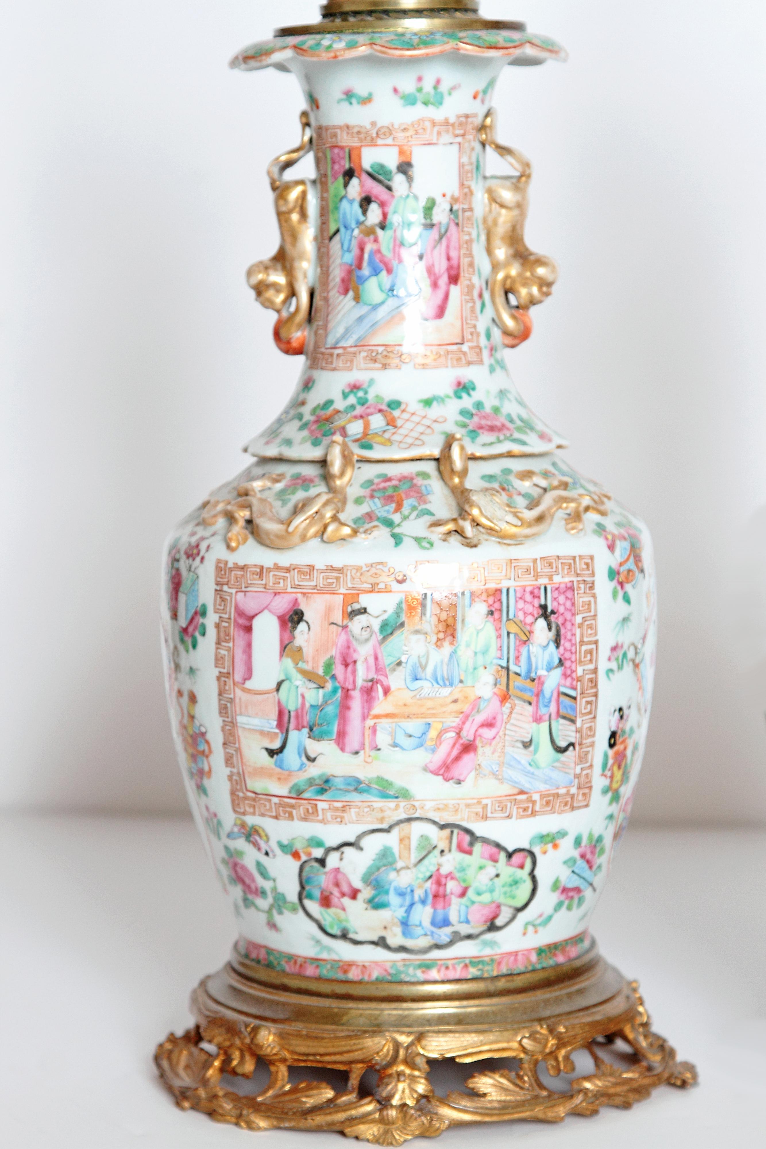 Pair of 19th Century Chinese Rose Medallion Vases Mounted as Lamps In Good Condition In Dallas, TX