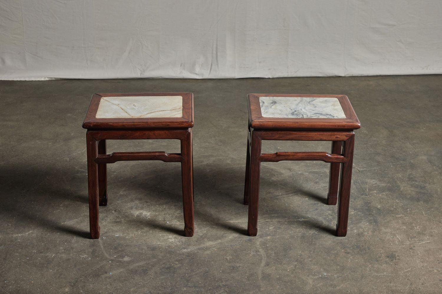 Pair of 19th Century Chinese Rosewood Tea Tables In Good Condition In Pasadena, CA