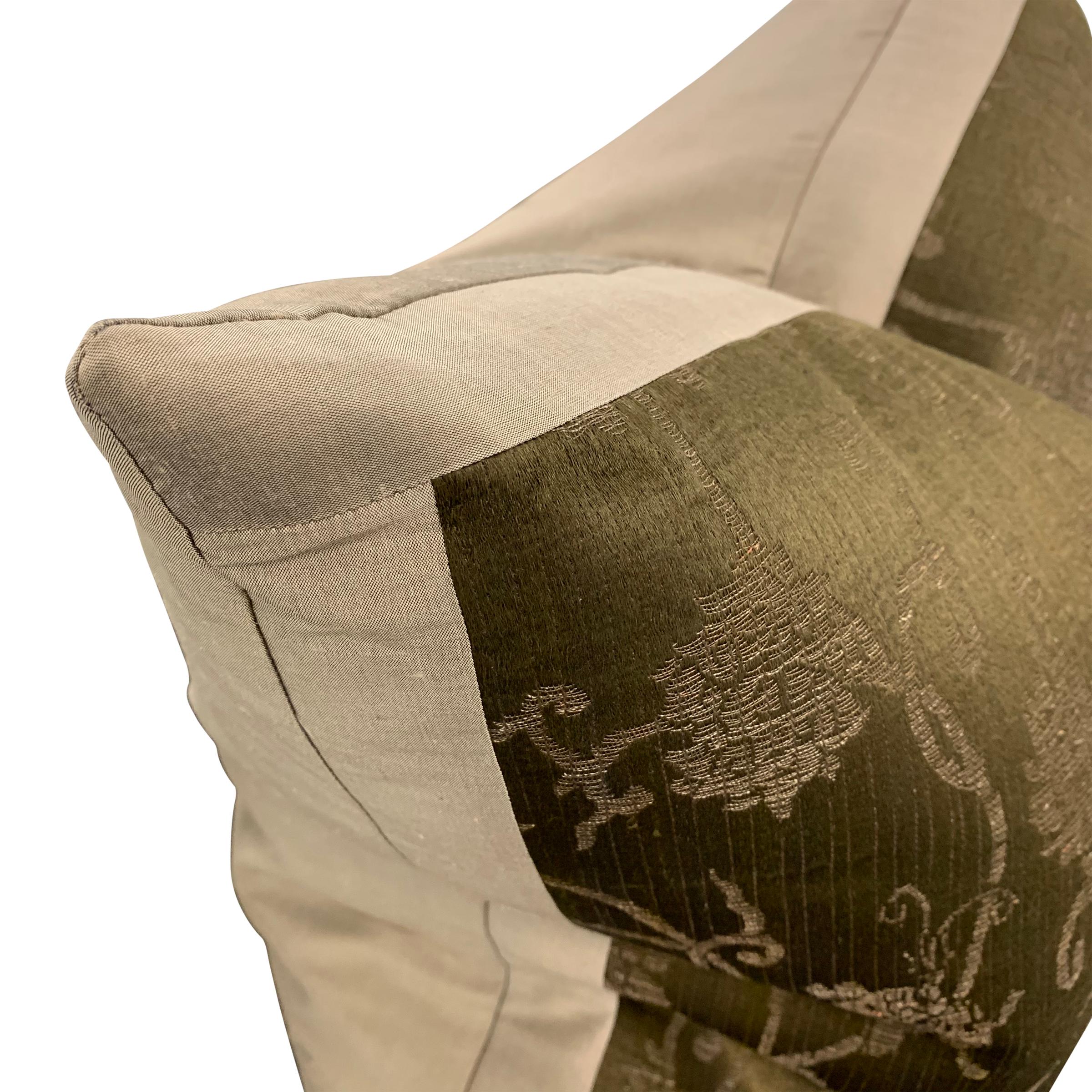 Pair of 19th Century Chinese Silk Pillows 1