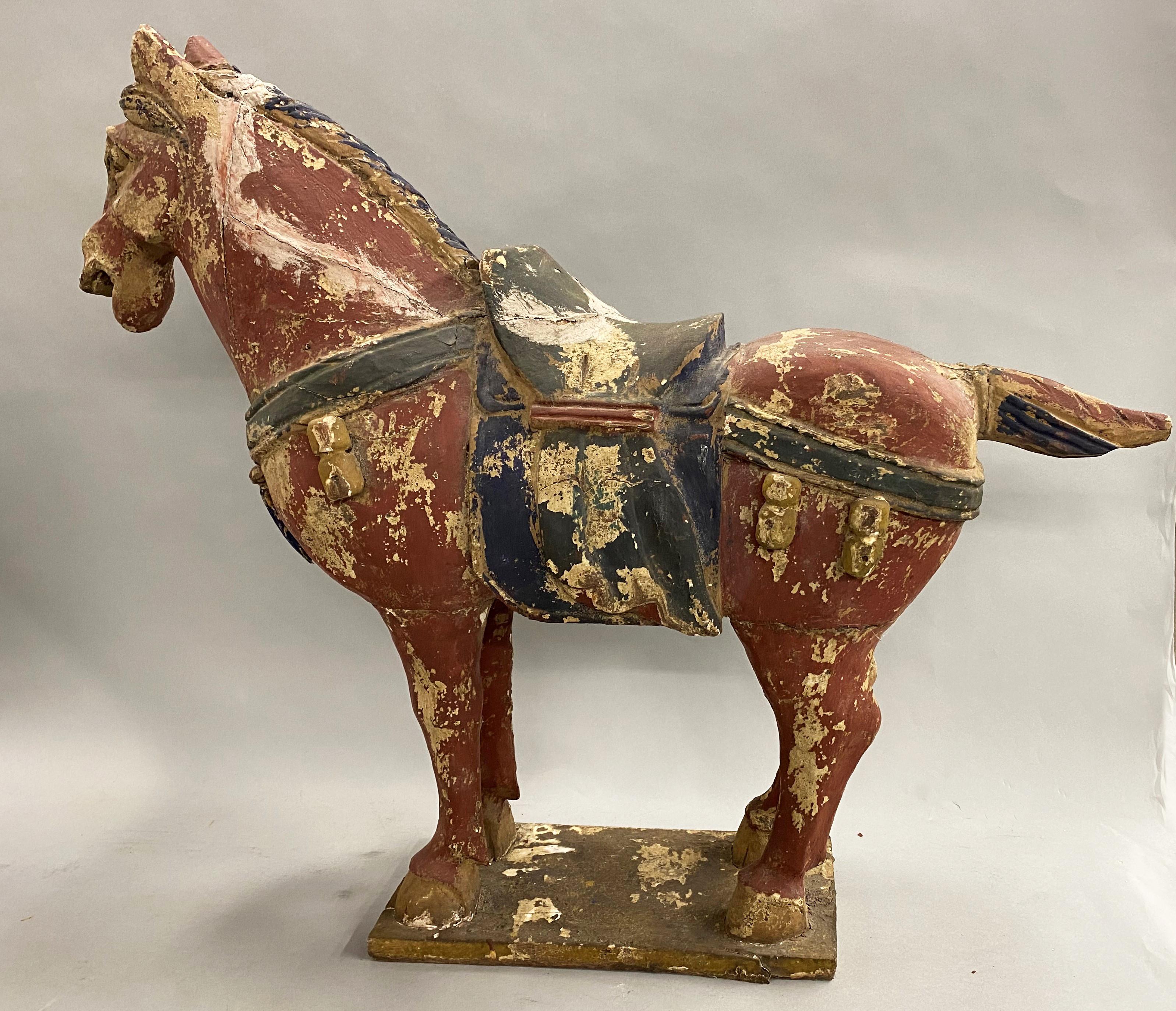 Pair of 19th Century Chinese Tang Style Polychrome Wooden Horses In Good Condition In Milford, NH