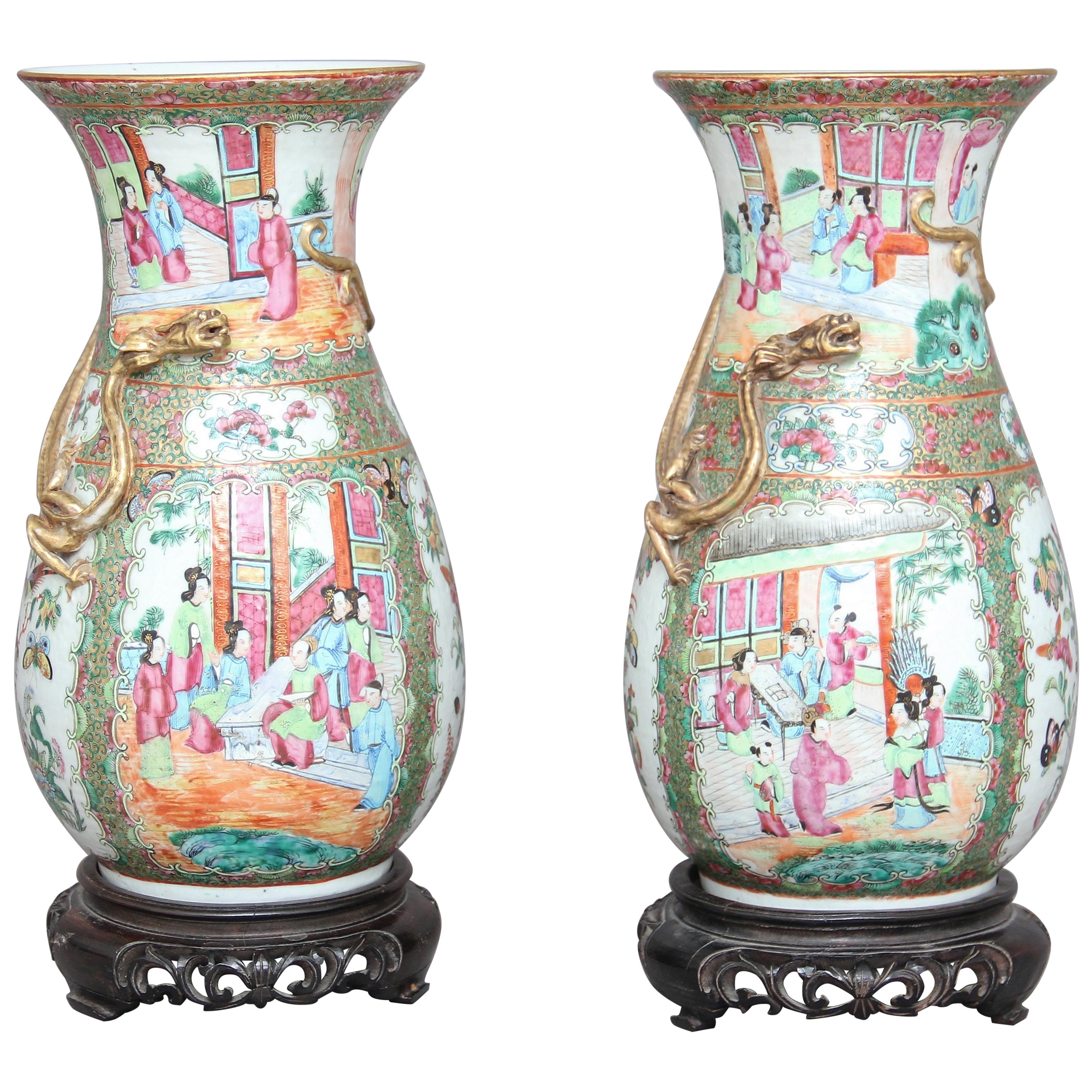 Pair of 19th Century Chinese Vases For Sale