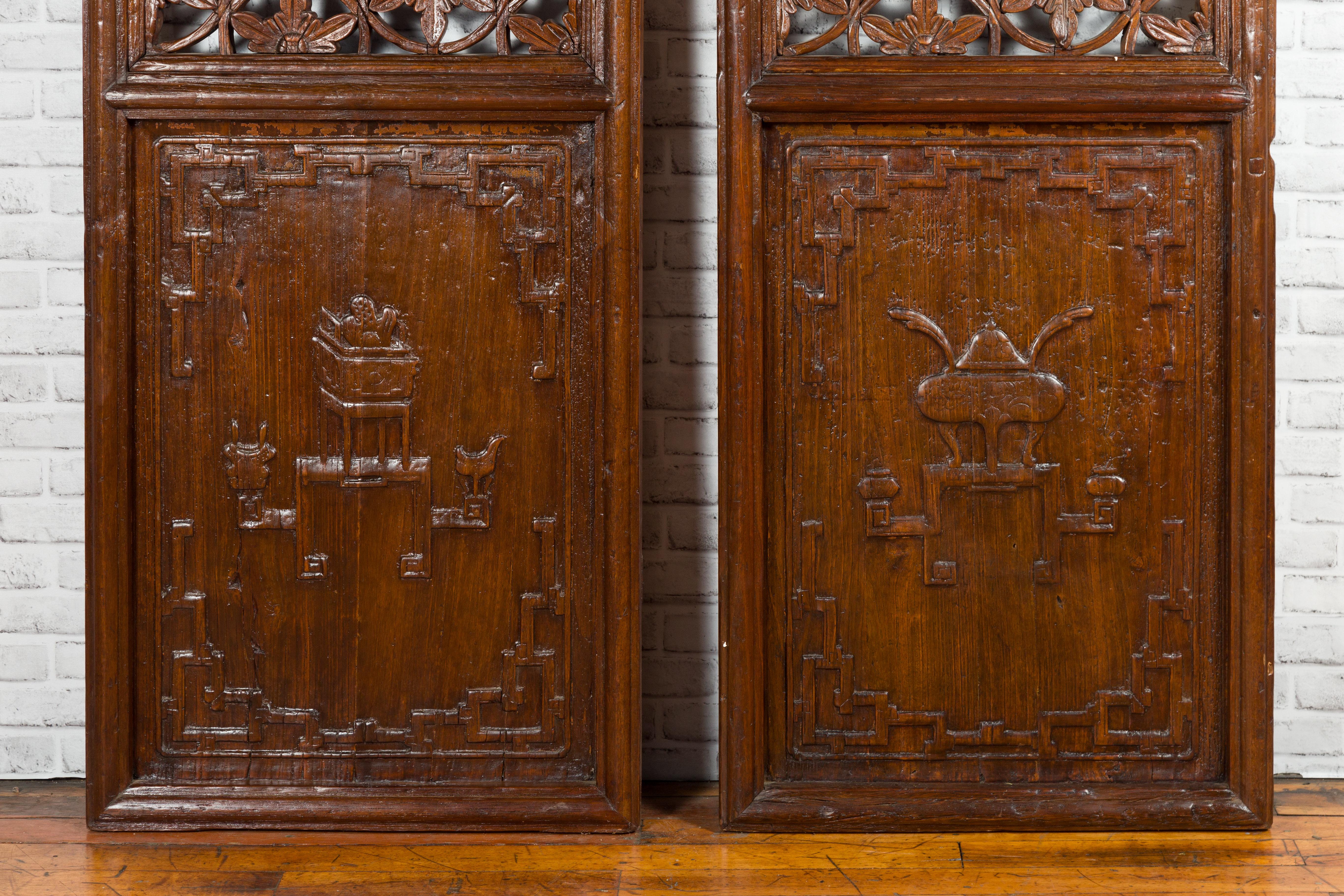 Pair of 19th Century Chinese Wooden Panels with Floral Motifs and Carved Objects For Sale 3