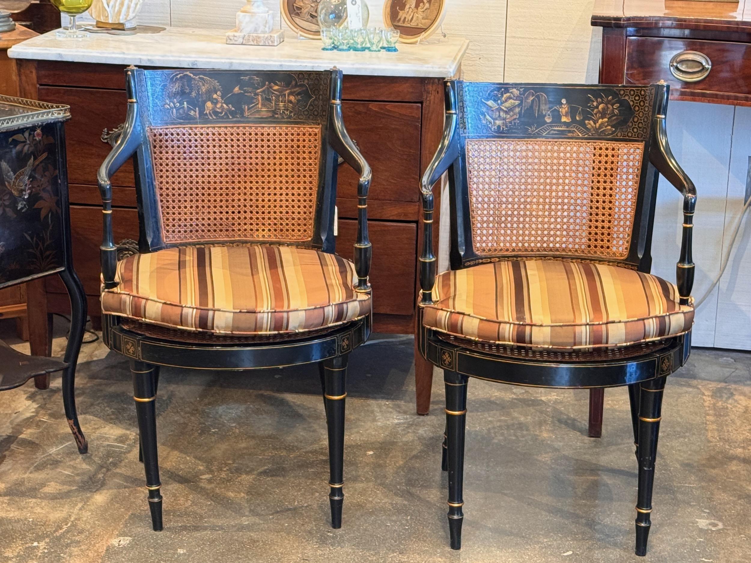 Paire de chaises Chinoiserie du 19ème siècle en vente 7