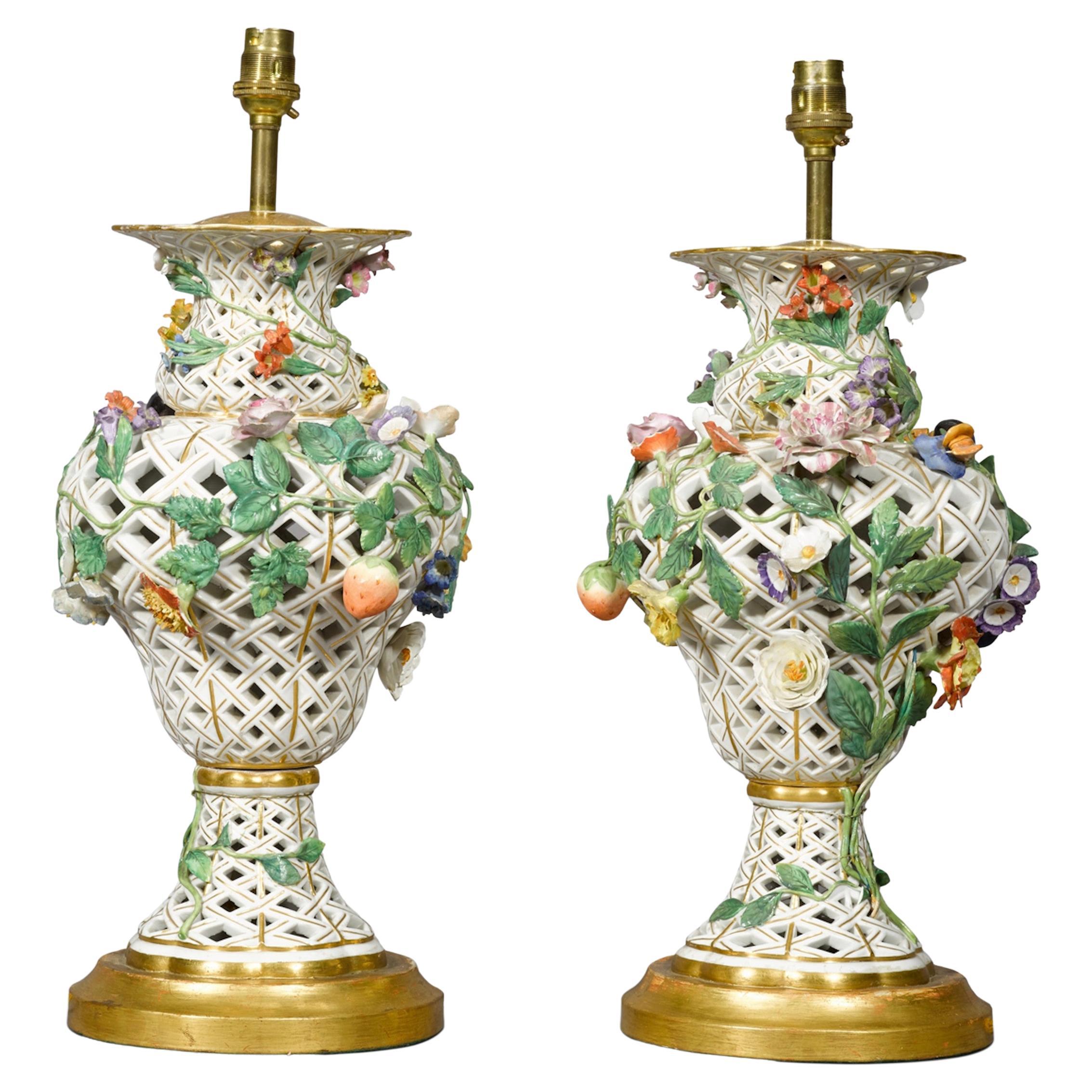 Paar antike kontinentale Tischlampen im Meissener Stil des 19. Jahrhunderts 