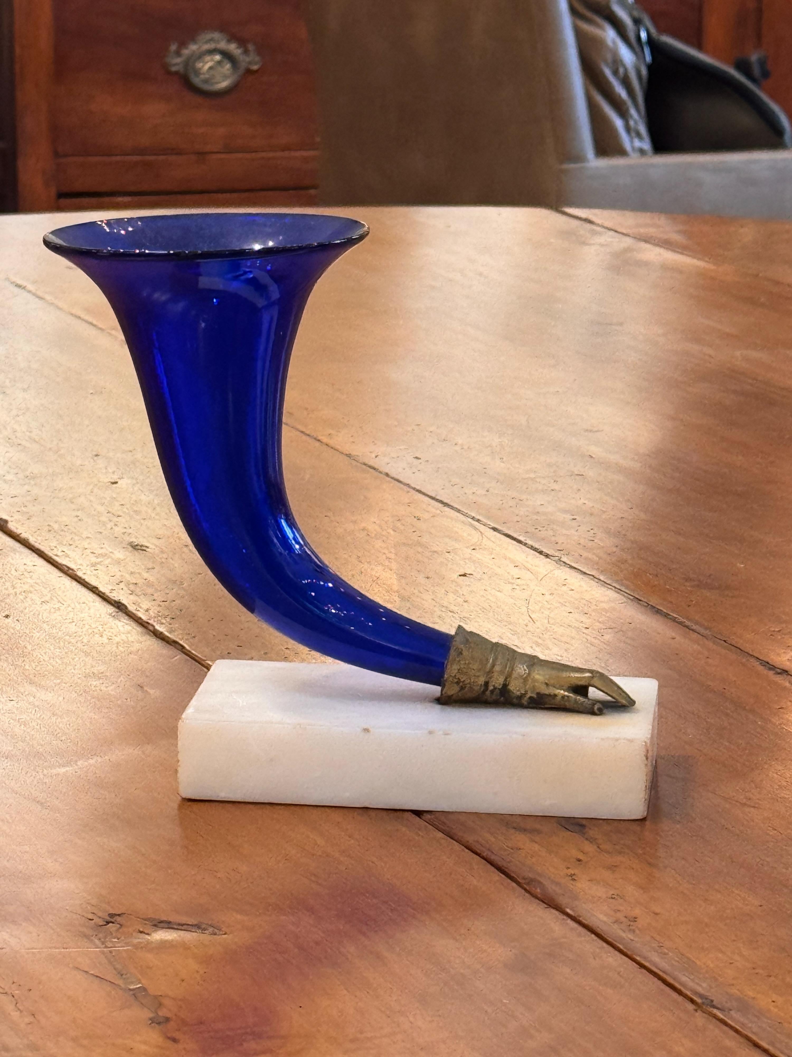Pair of 19th Century Cornucopia Vases In Good Condition In Charlottesville, VA