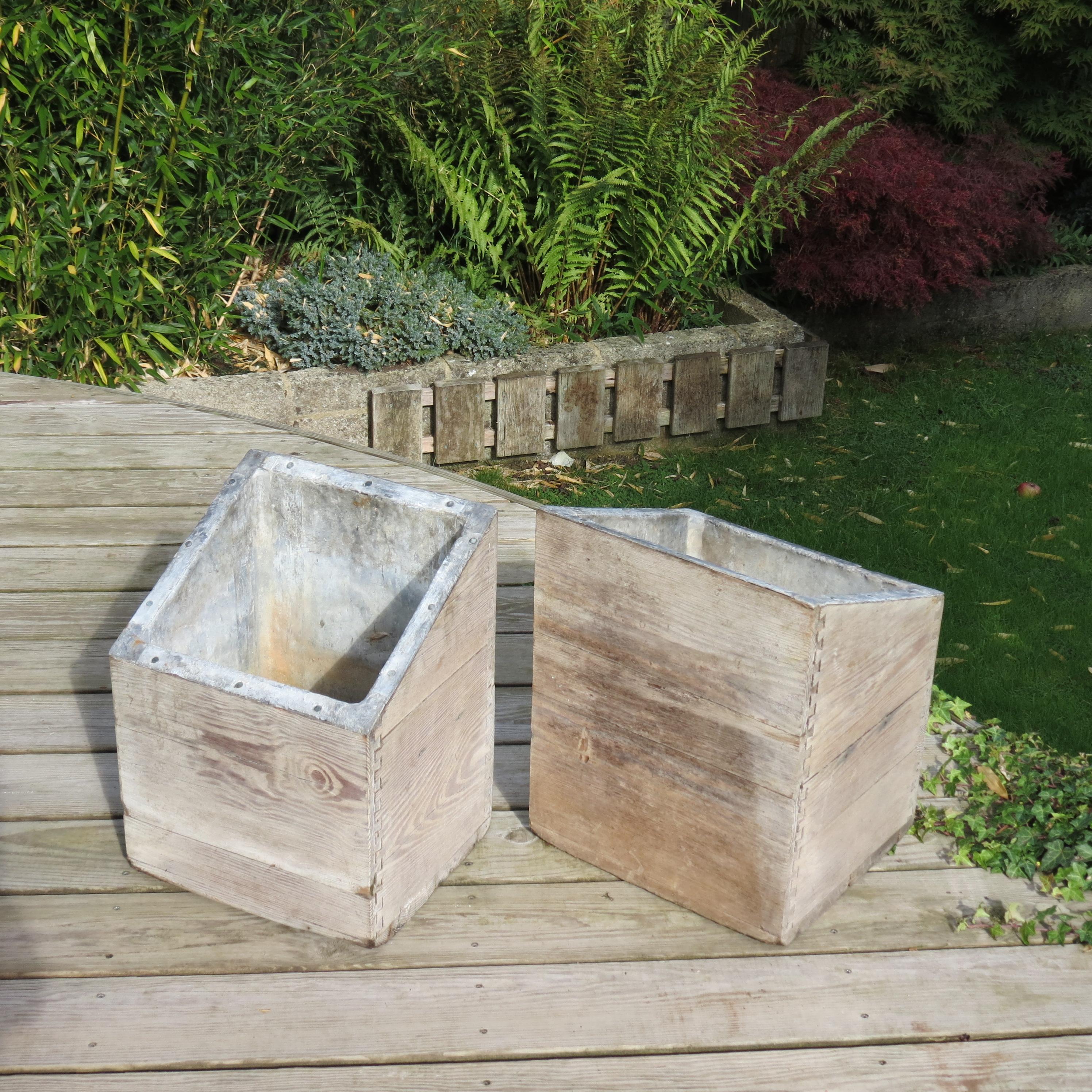 Hand-Crafted Pair of 19th Century Country Pine and Lead Lined Planters 