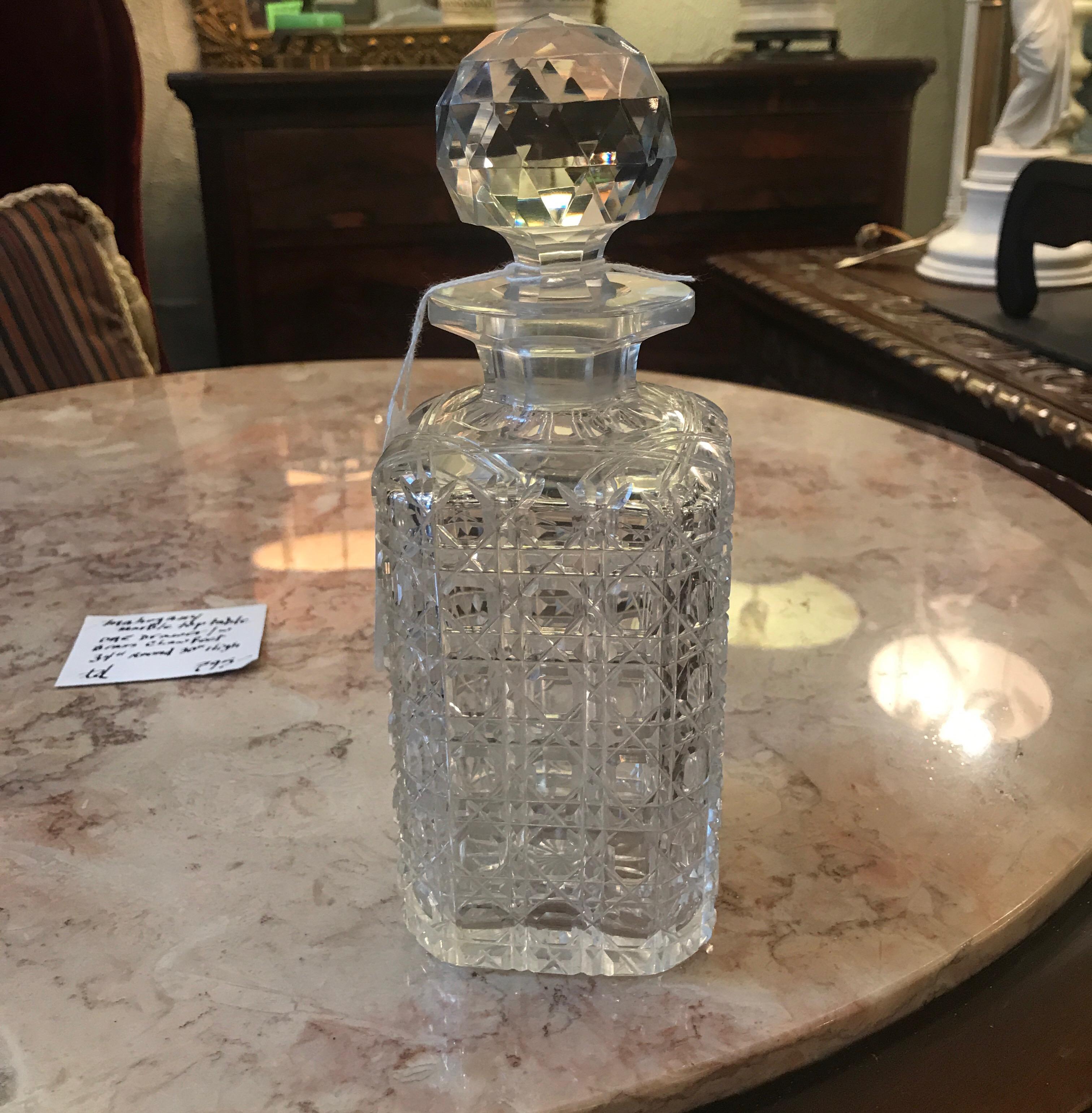 Pair of 19th Century Decanters In Excellent Condition In Lambertville, NJ