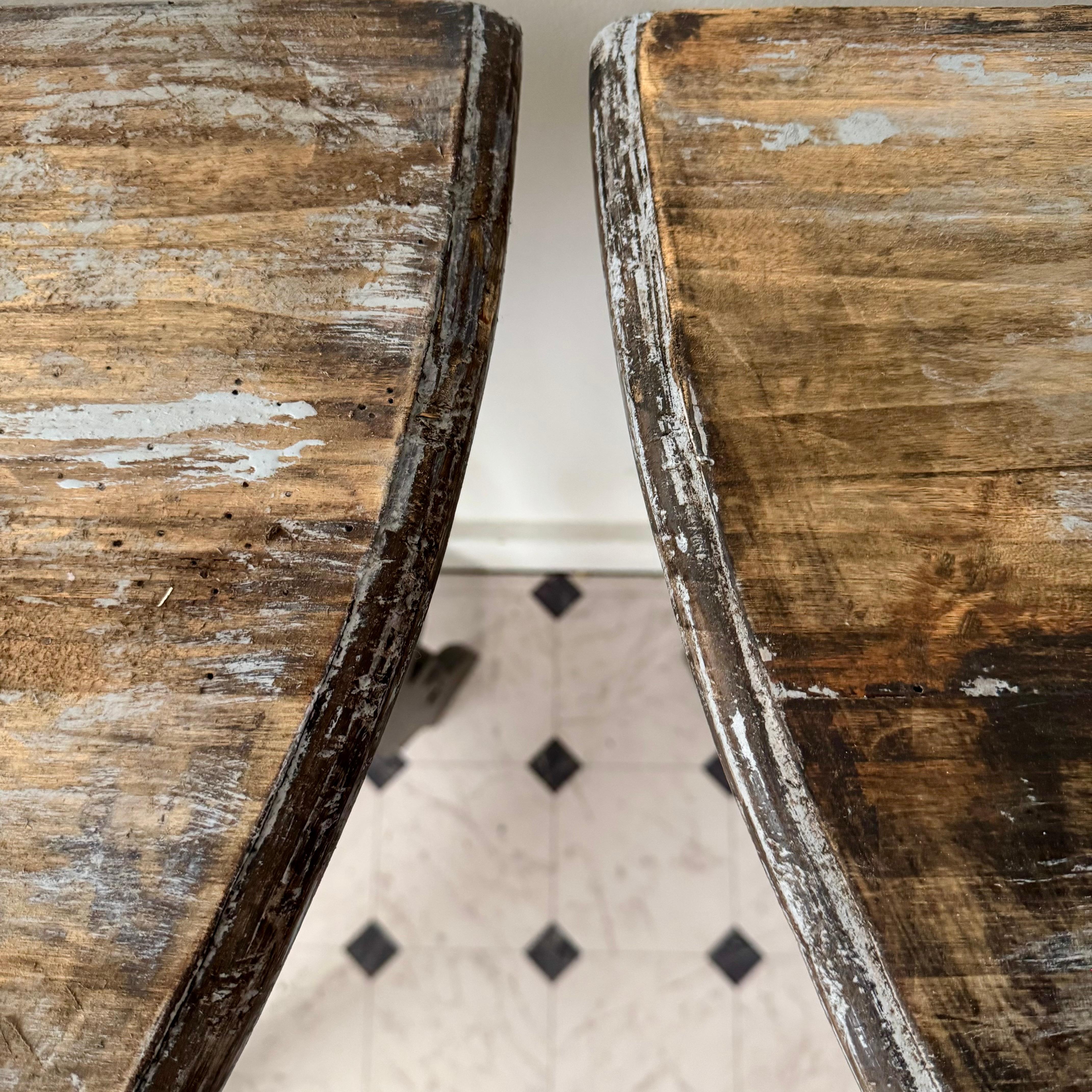 Paire de tables console Demi-Lune du 19ème siècle de Toscane, Italie en vente 2