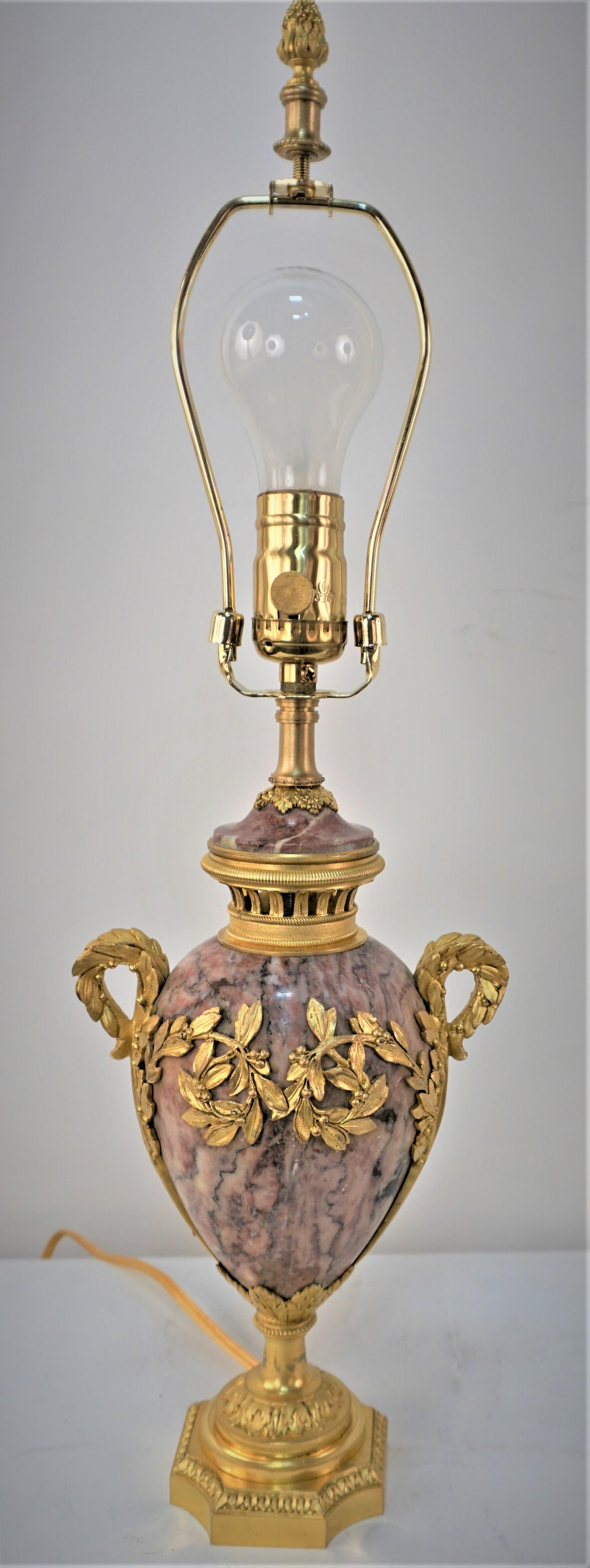 French Pair of 19th Century Dore Bronze and Marble Table Lamps For Sale