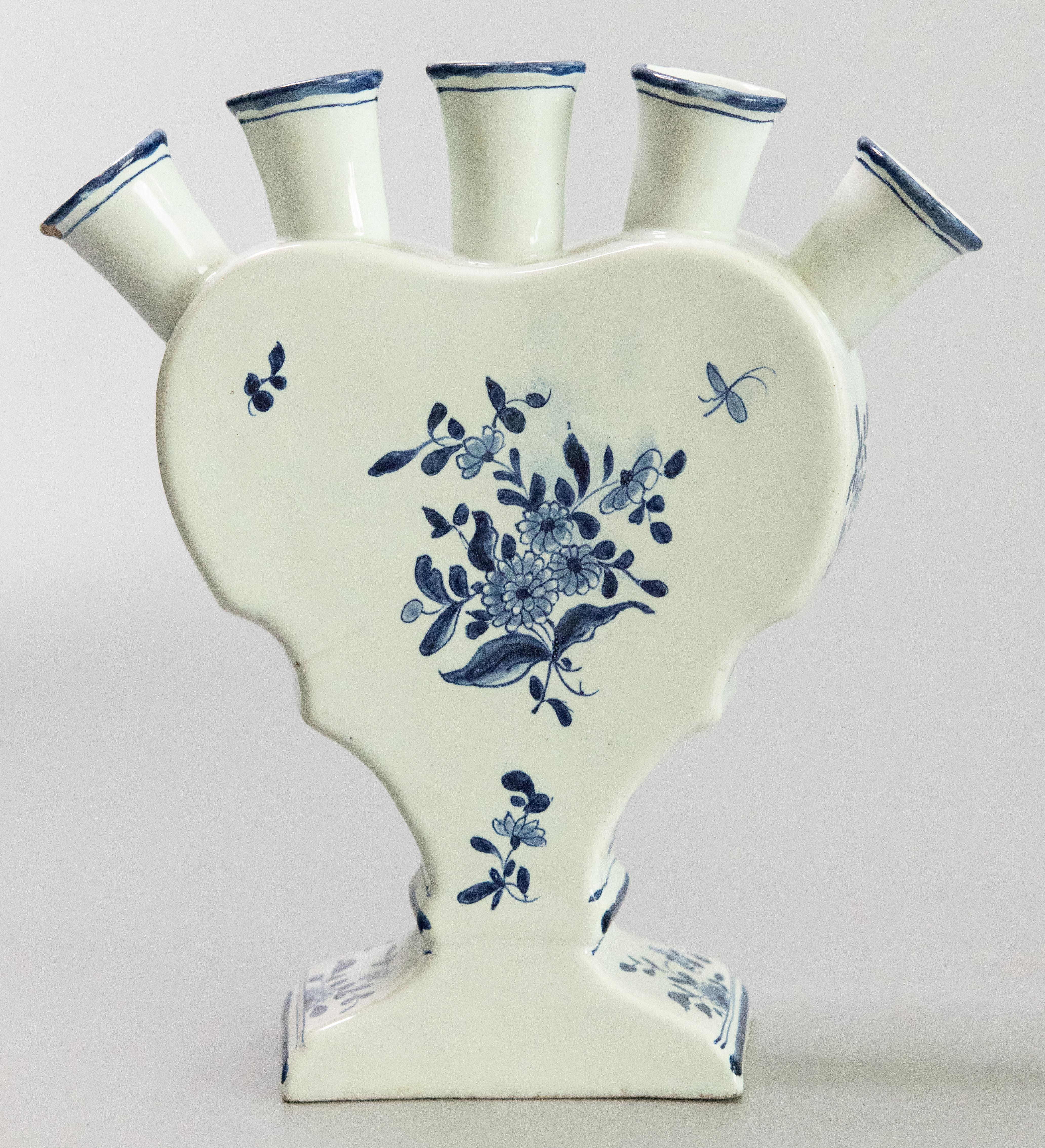 Pair of 19th Century Dutch Delft Faience Chinoiserie Tulip Vases Tulipieres For Sale 8