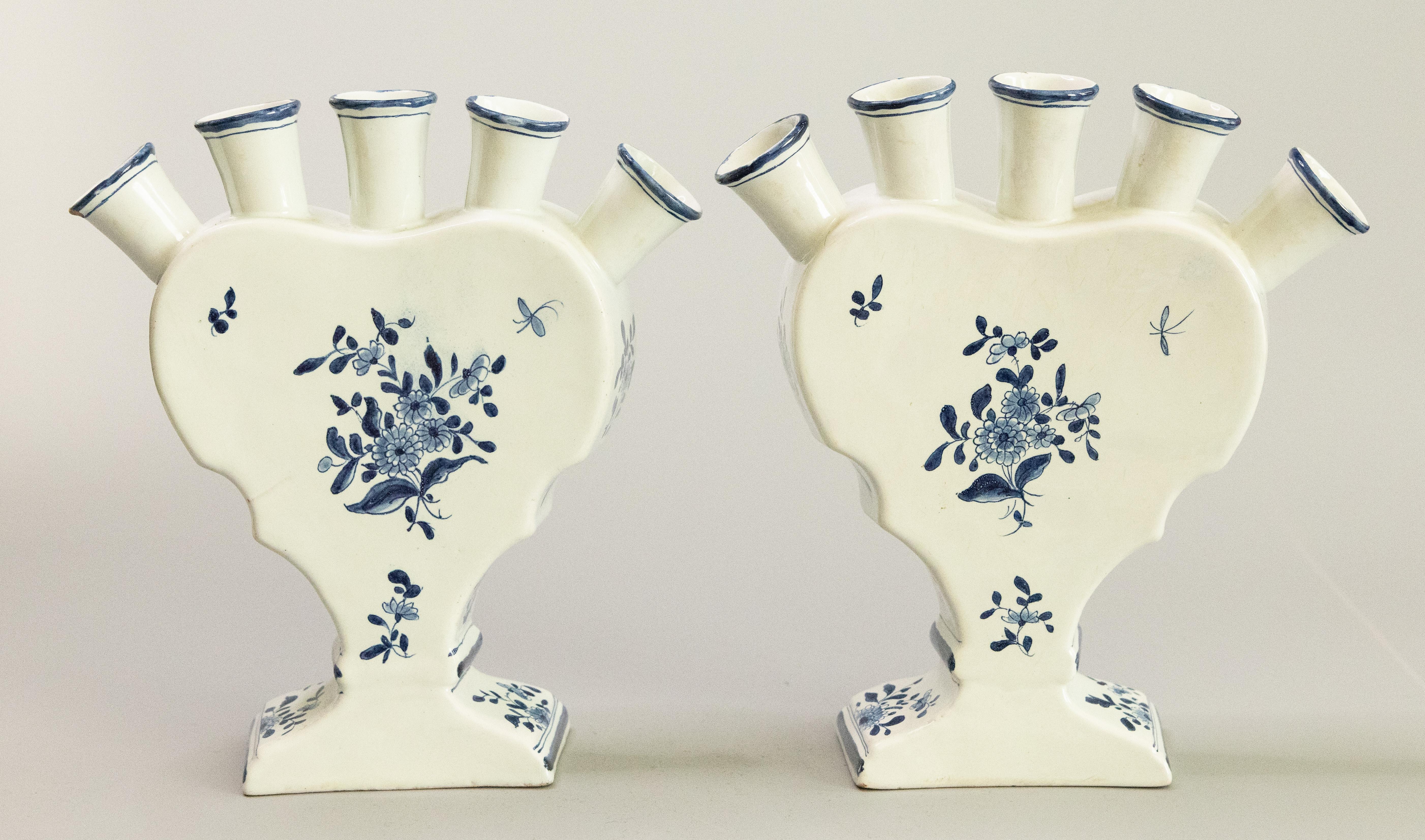 Fired Pair of 19th Century Dutch Delft Faience Chinoiserie Tulip Vases Tulipieres For Sale