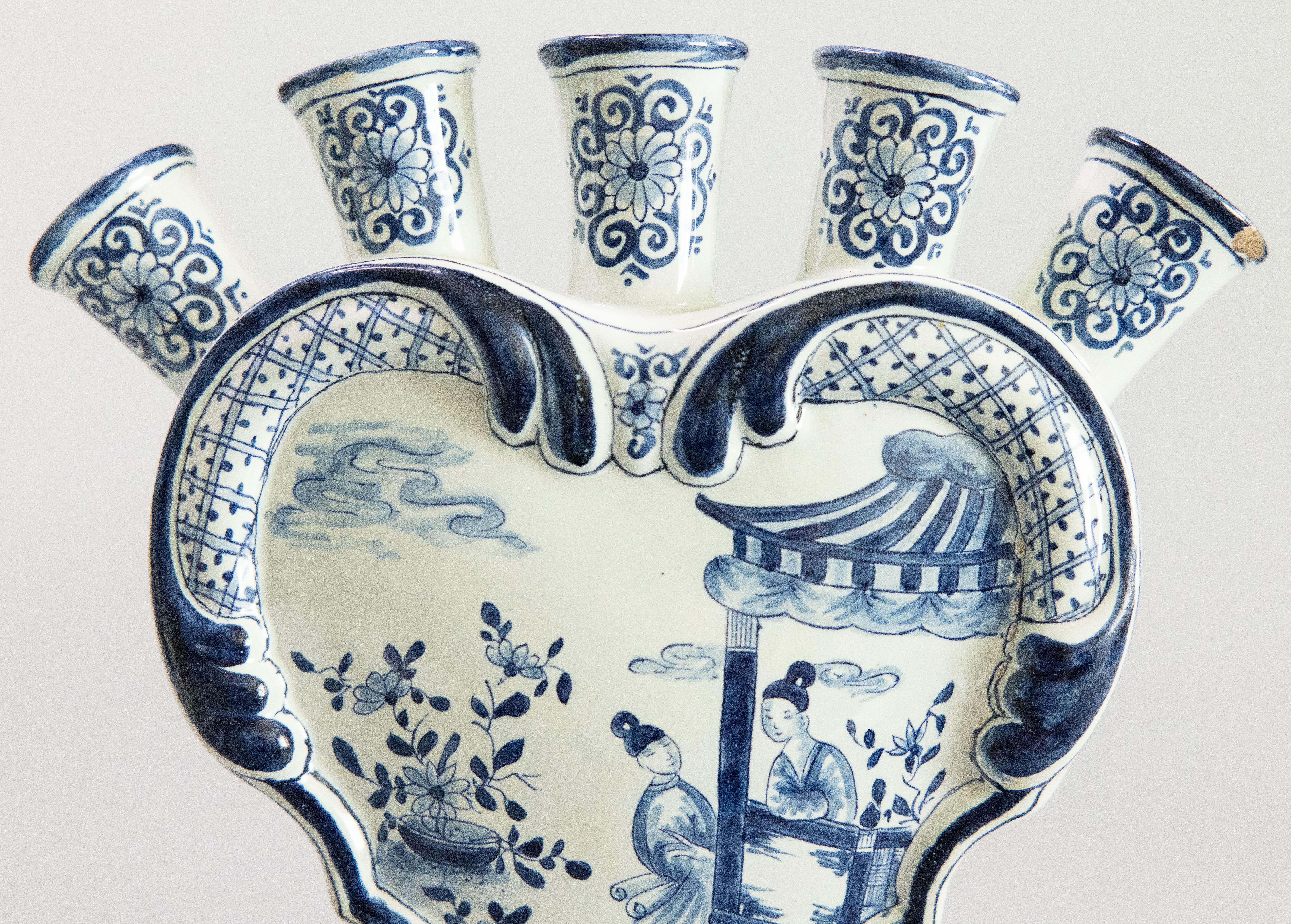 Pair of 19th Century Dutch Delft Faience Chinoiserie Tulip Vases Tulipieres For Sale 5
