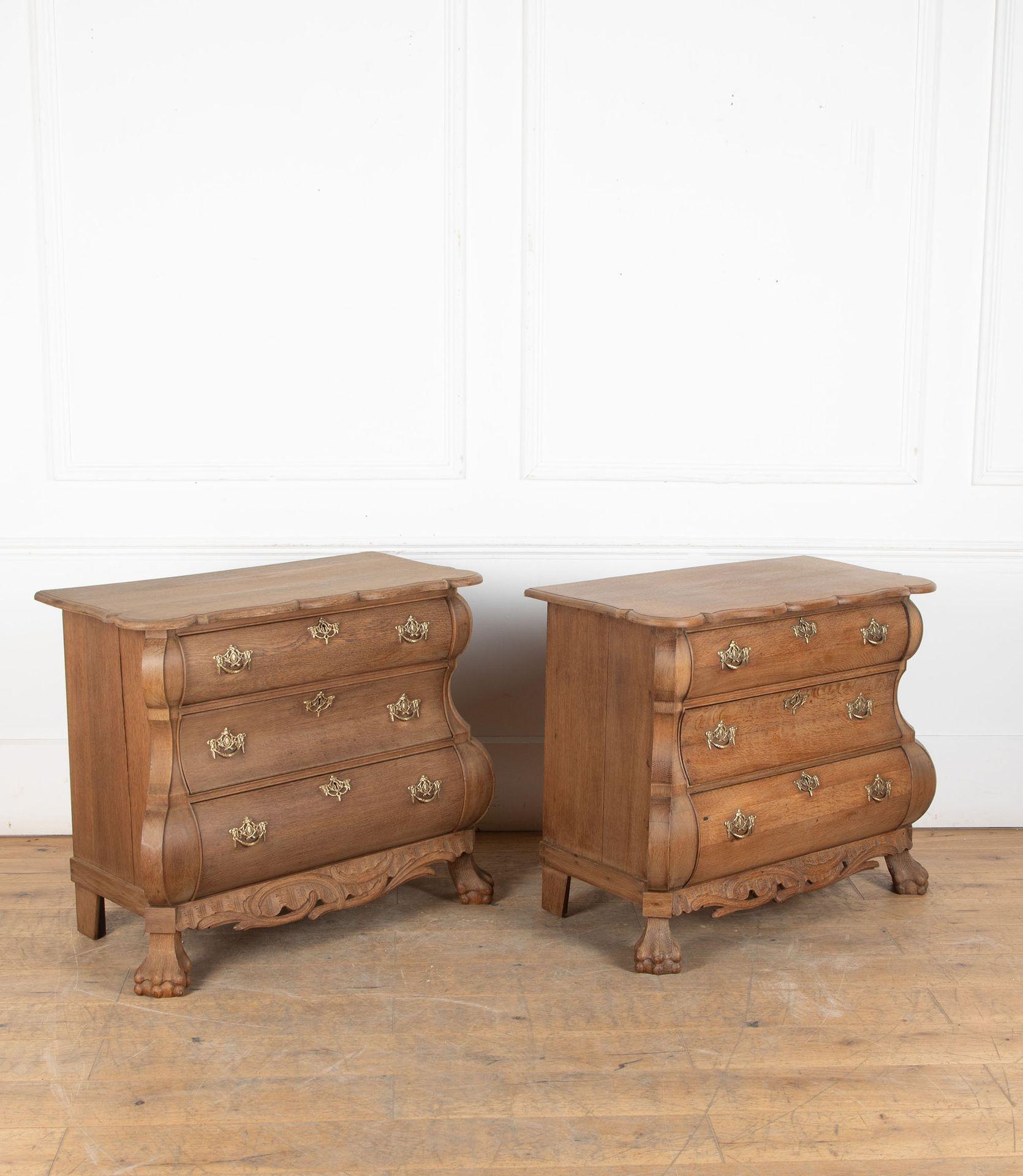 Pair of 19th Century Dutch Oak Commodes In Good Condition In Gloucestershire, GB