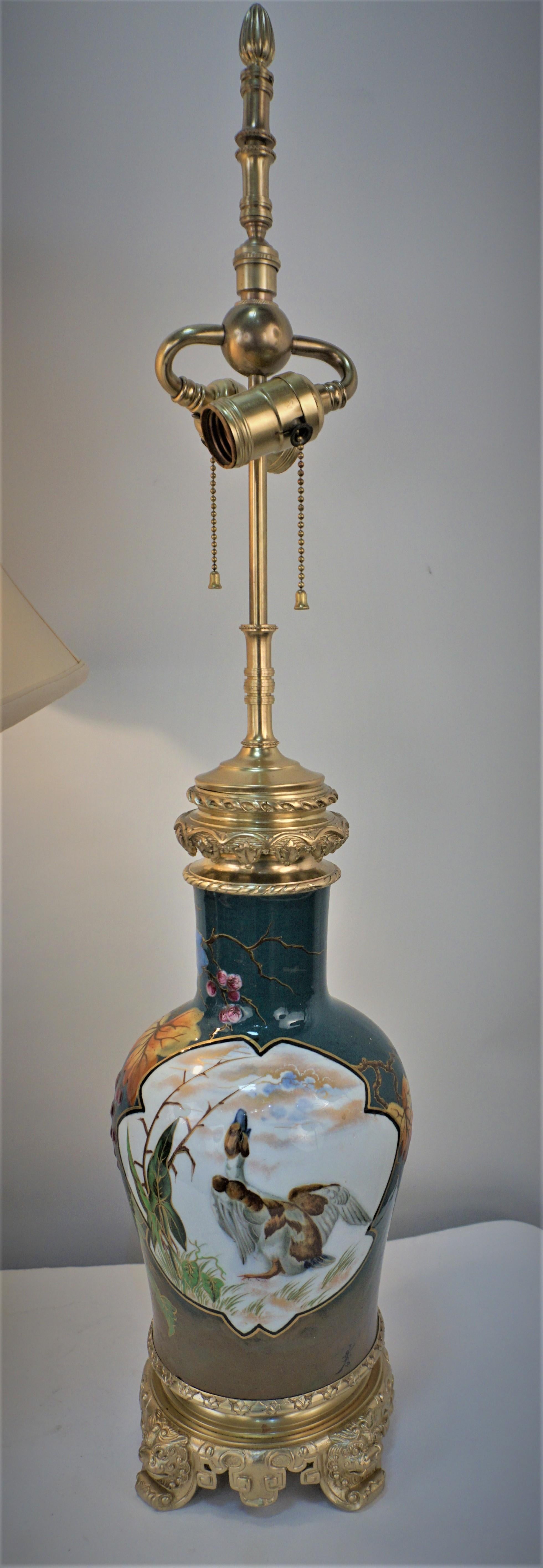 Paar elektrifizierte Porzellan-Öllampe aus dem 19. Jahrhundert. im Angebot 8