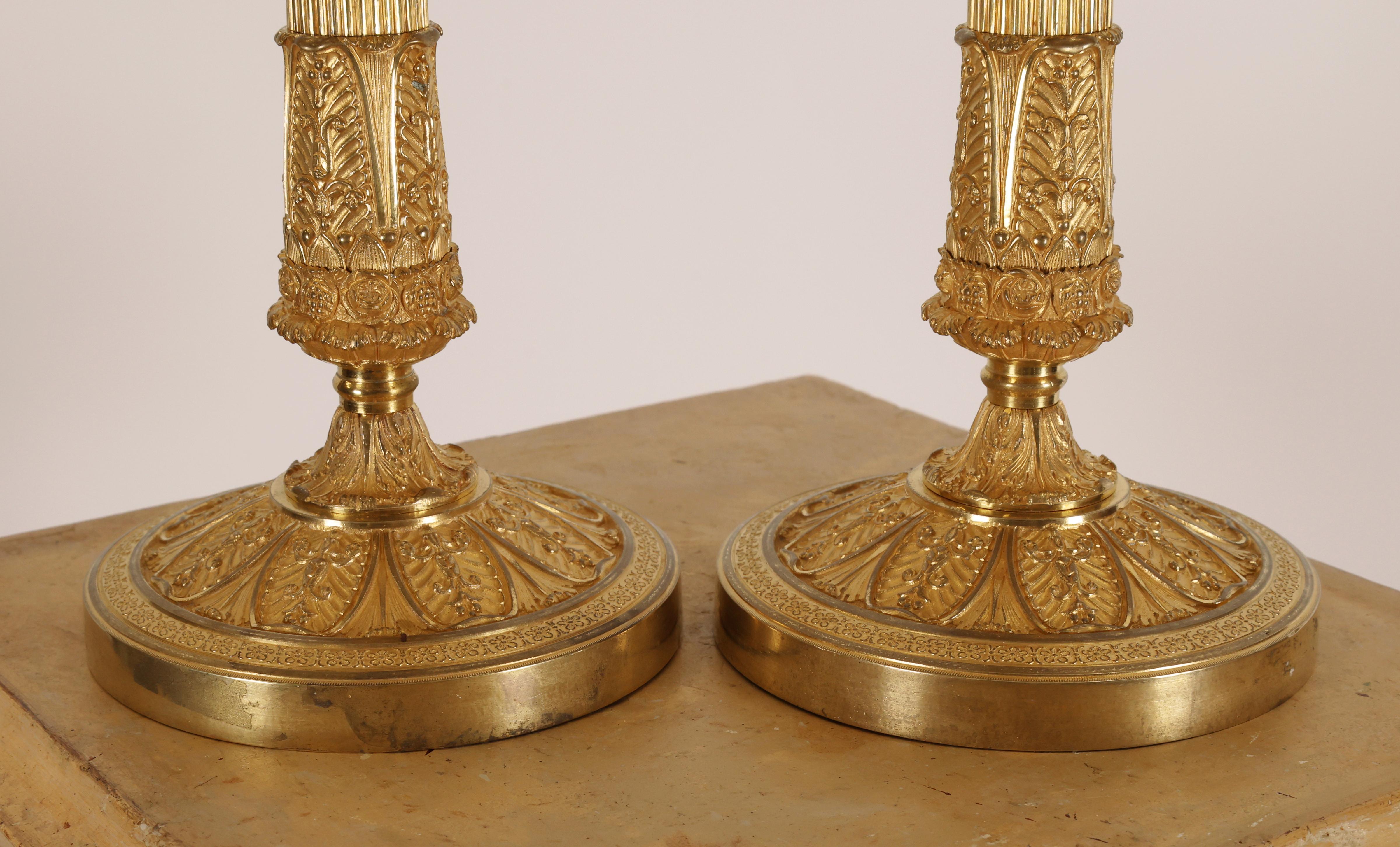 Francese Coppia di candelabri impero del XIX secolo in vendita