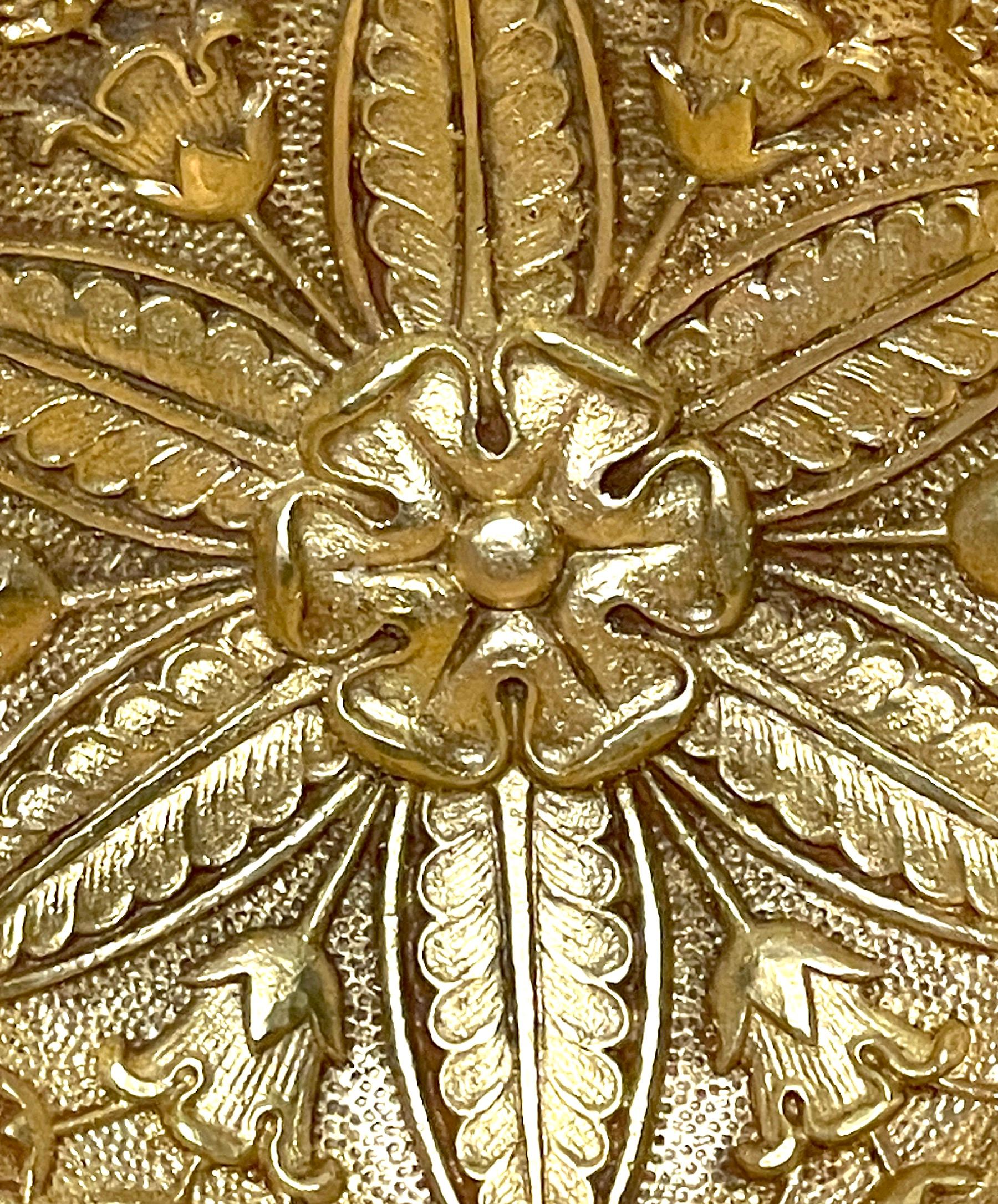 Paire d'embrasses de rideaux Empire en bronze doré à motif d'Acanthus du 19e siècle 3