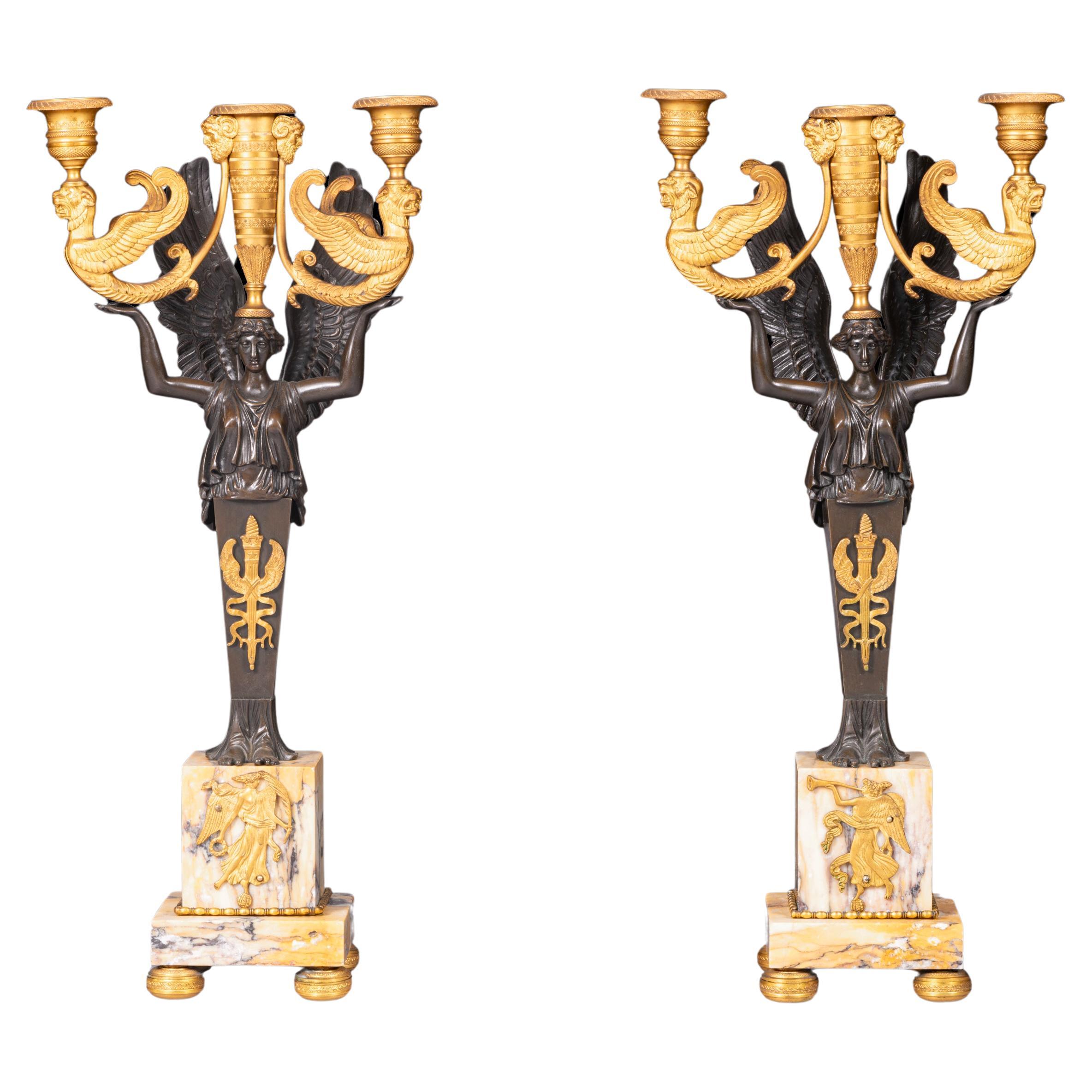 Coppia di candelabri Impero Siena e Ormolu del XIX secolo in stile neoclassico