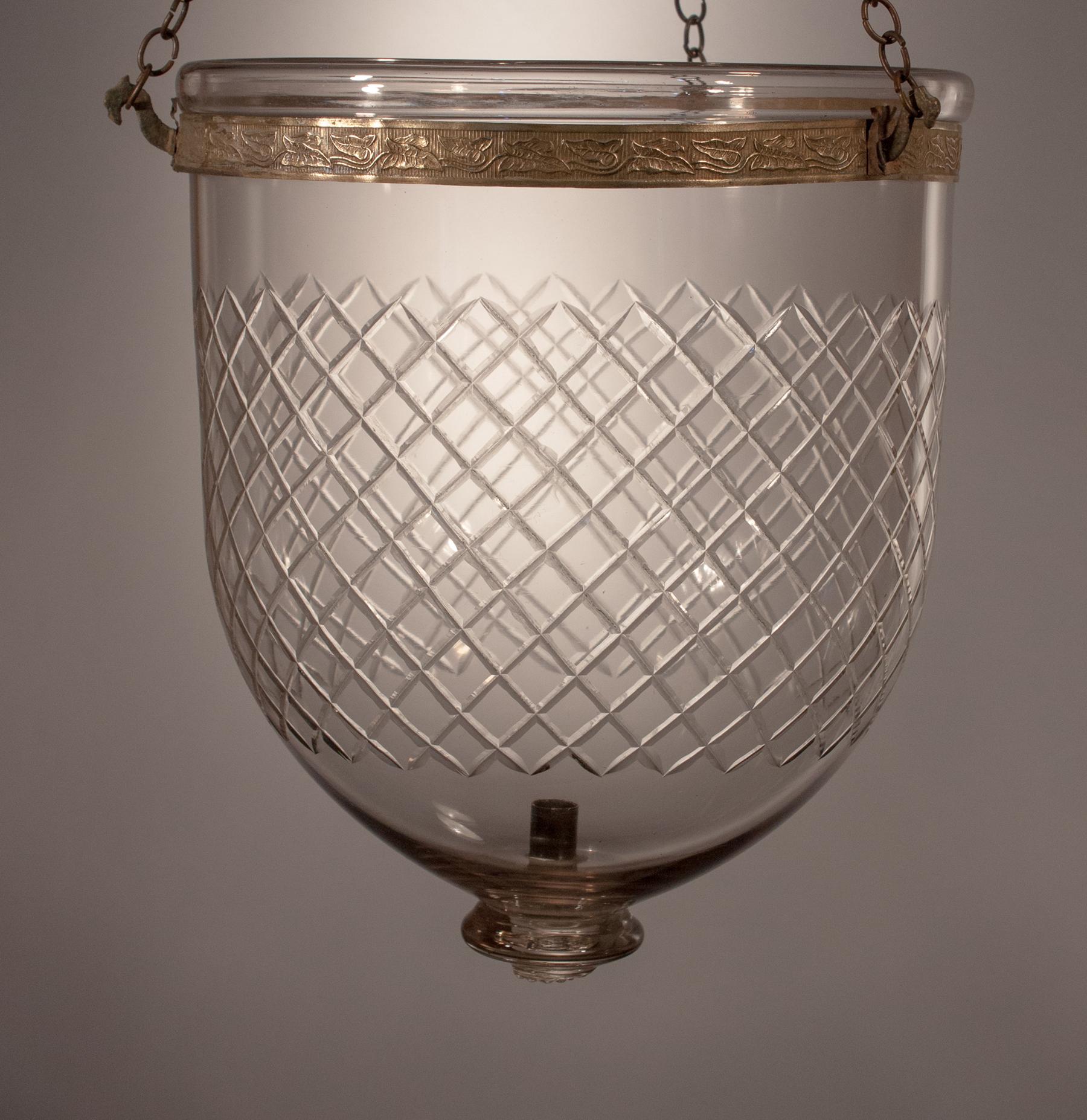 Pair of 19th Century English Bell Jar Lanterns with Diamond Etching 4