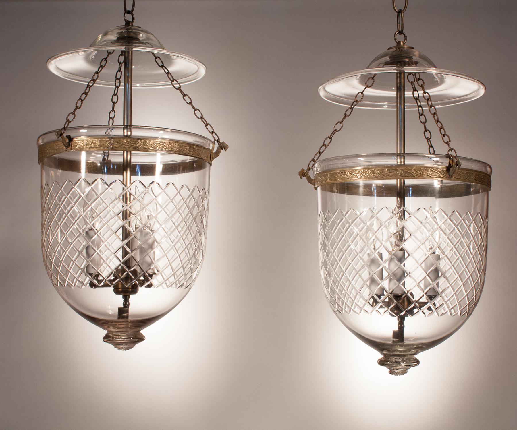 Victorian Pair of 19th Century English Bell Jar Lanterns with Diamond Etching