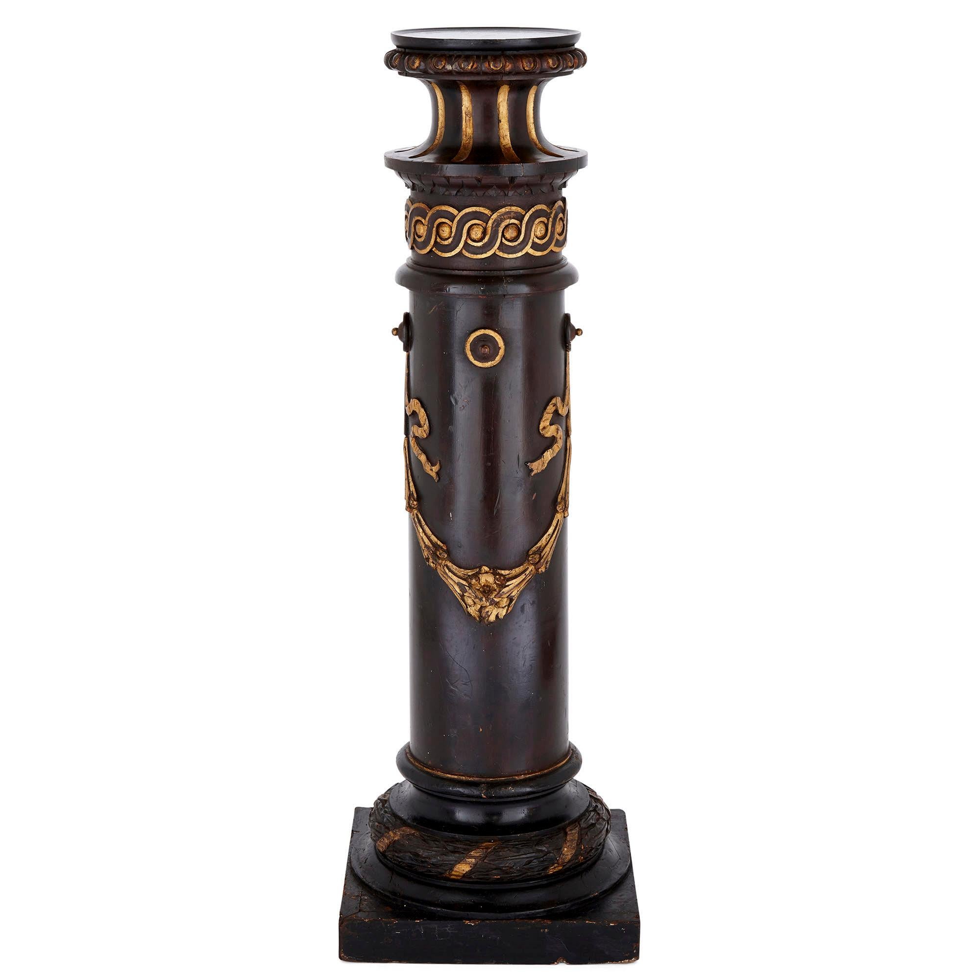 Pair of 19th Century English Ebonized Wood Columns In Fair Condition For Sale In London, GB