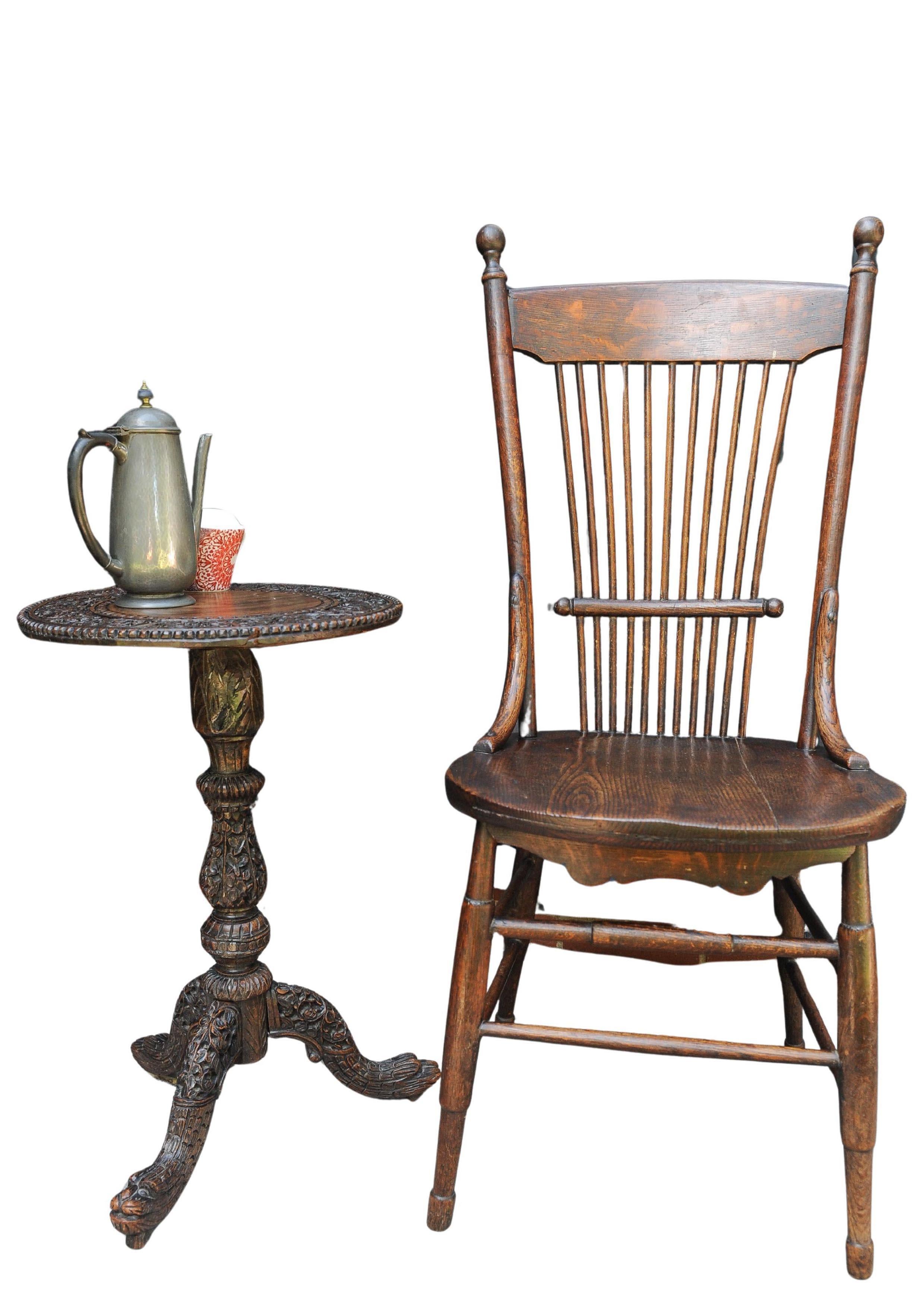Pair of 19th Century English Elm & Beech Spindle Back Turned Hallway Chairs For Sale 5