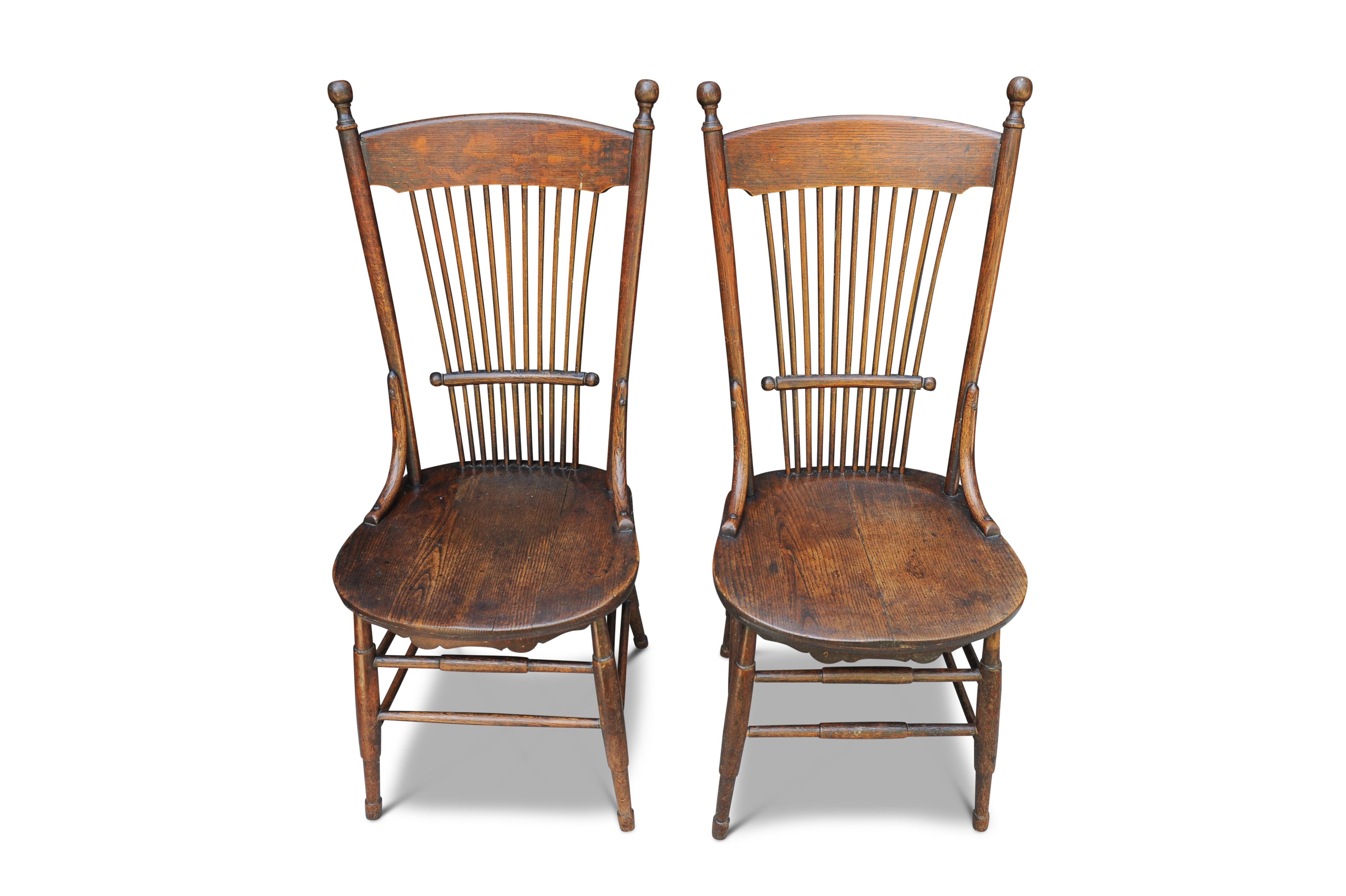 Pair of 19th Century English Elm & Beech Spindle Back Turned Hallway Chairs For Sale 1