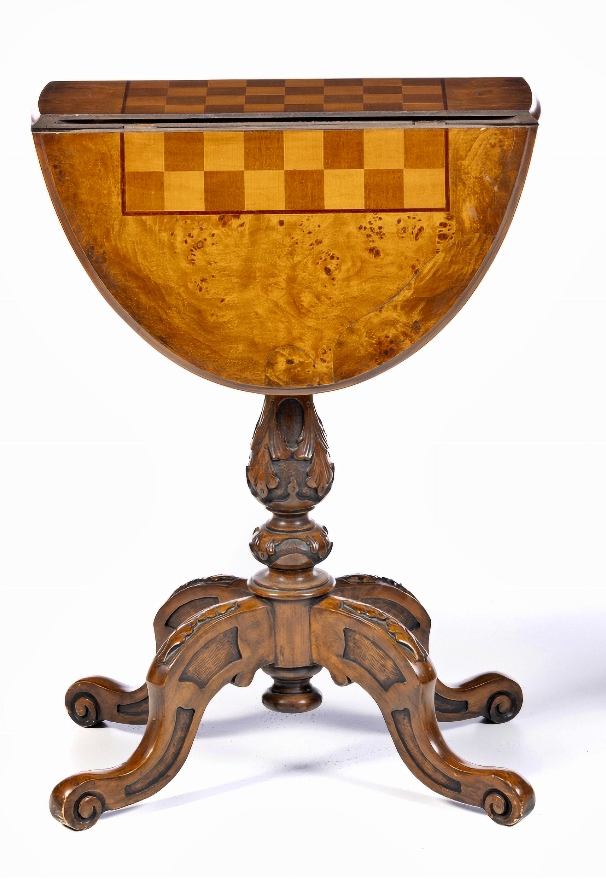 English PAIR OF 19th Century ENGLISH FOLDING GAMING TABLES For Sale