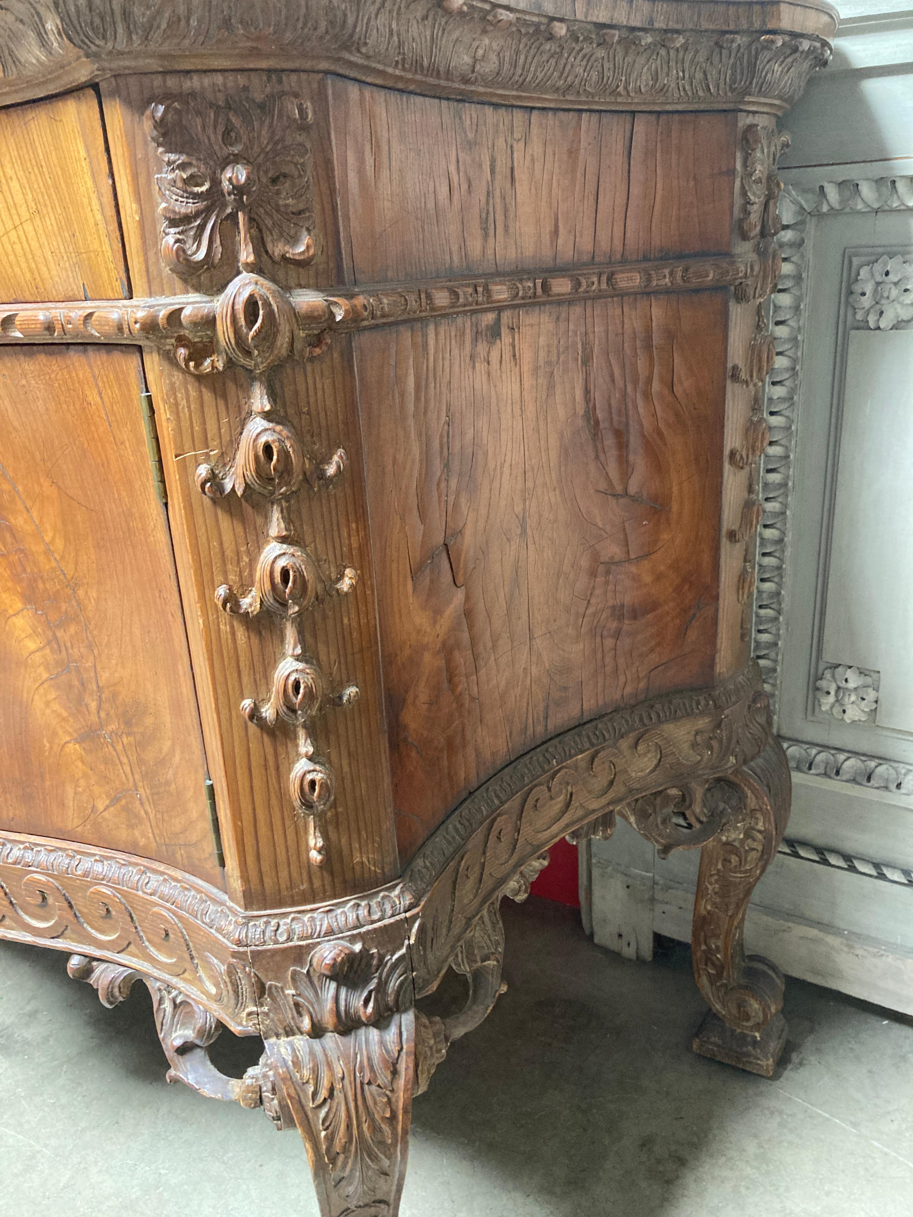 Pair of 19th Century English George II Style Cabinets For Sale 2