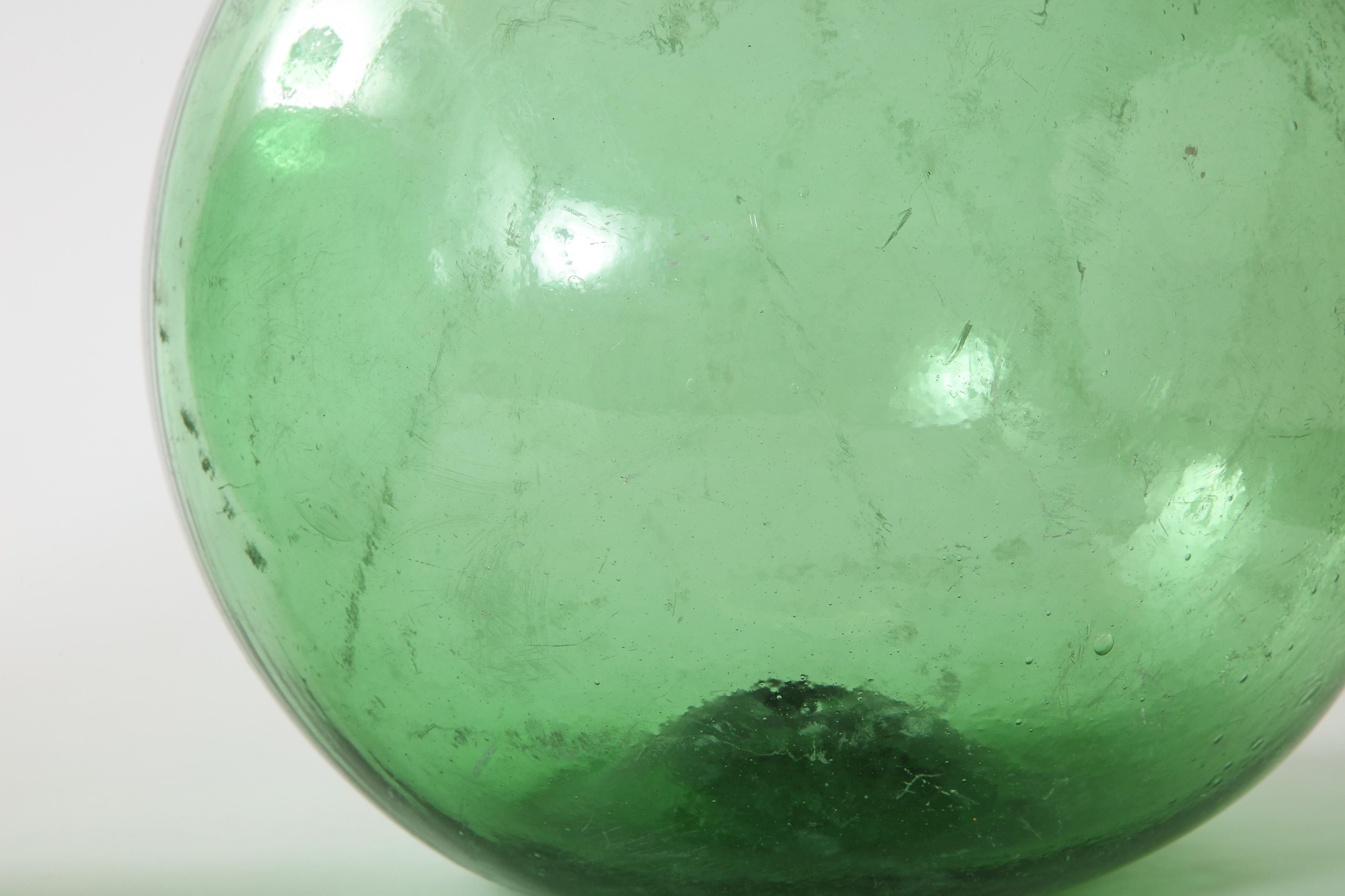 Pair of 19th Century English Green Hand Blown Glass Orbs 6