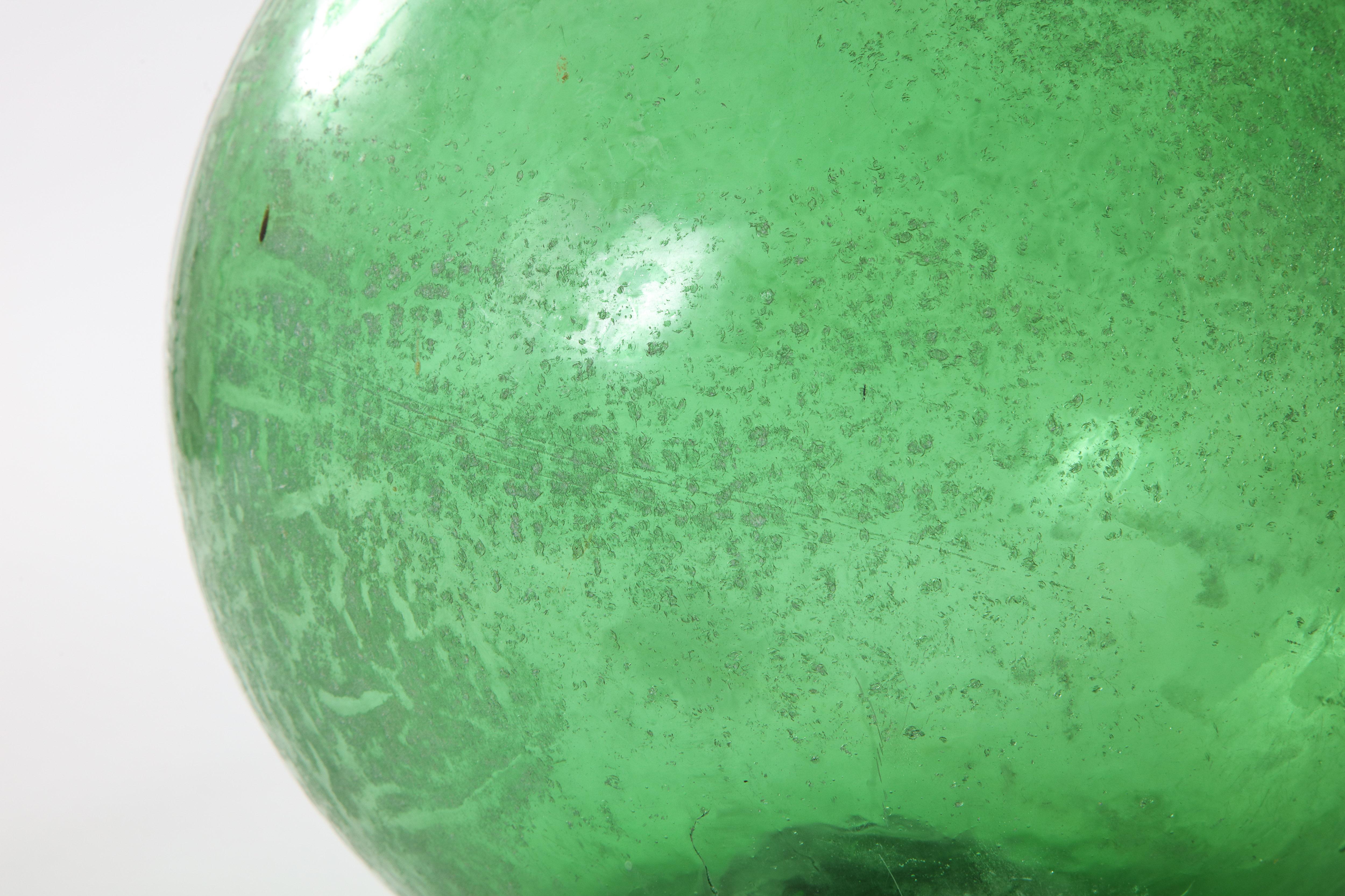 Pair of 19th Century English Green Hand Blown Glass Orbs 5