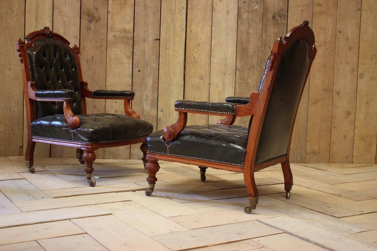 Oak Pair of 19th Century English Library Armchairs in Leather